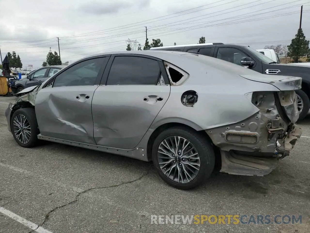 2 Photograph of a damaged car 3KPF54AD2PE663625 KIA FORTE 2023