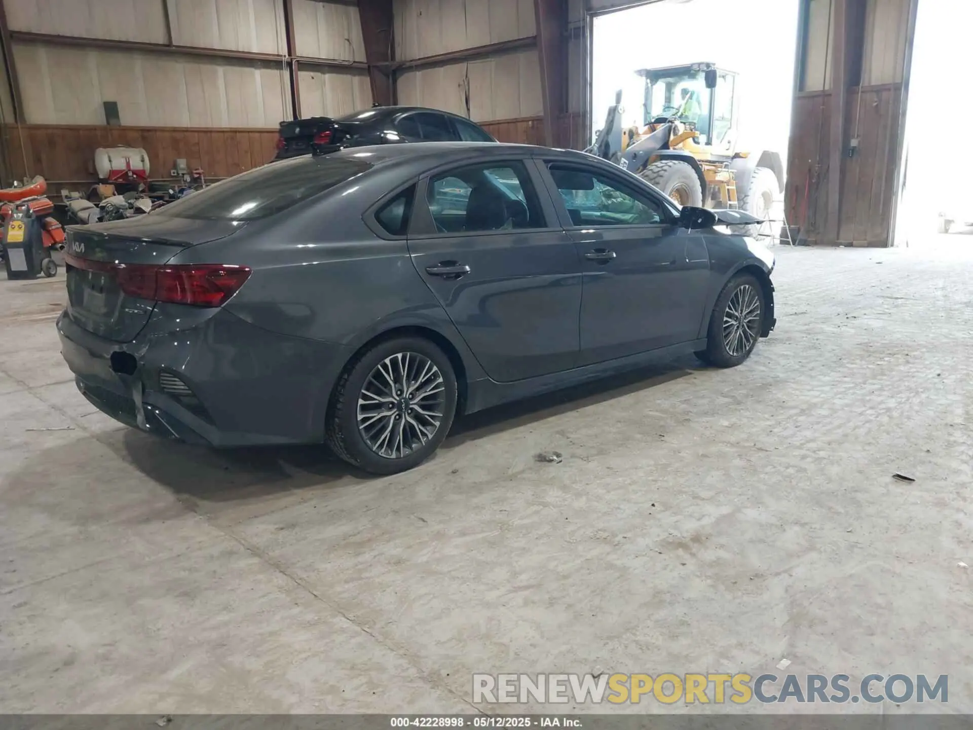 4 Photograph of a damaged car 3KPF54AD3PE581872 KIA FORTE 2023