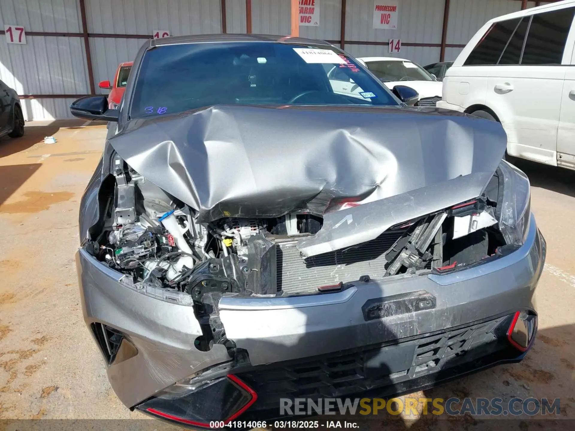 12 Фотография поврежденного автомобиля 3KPF54AD3PE586232 KIA FORTE 2023