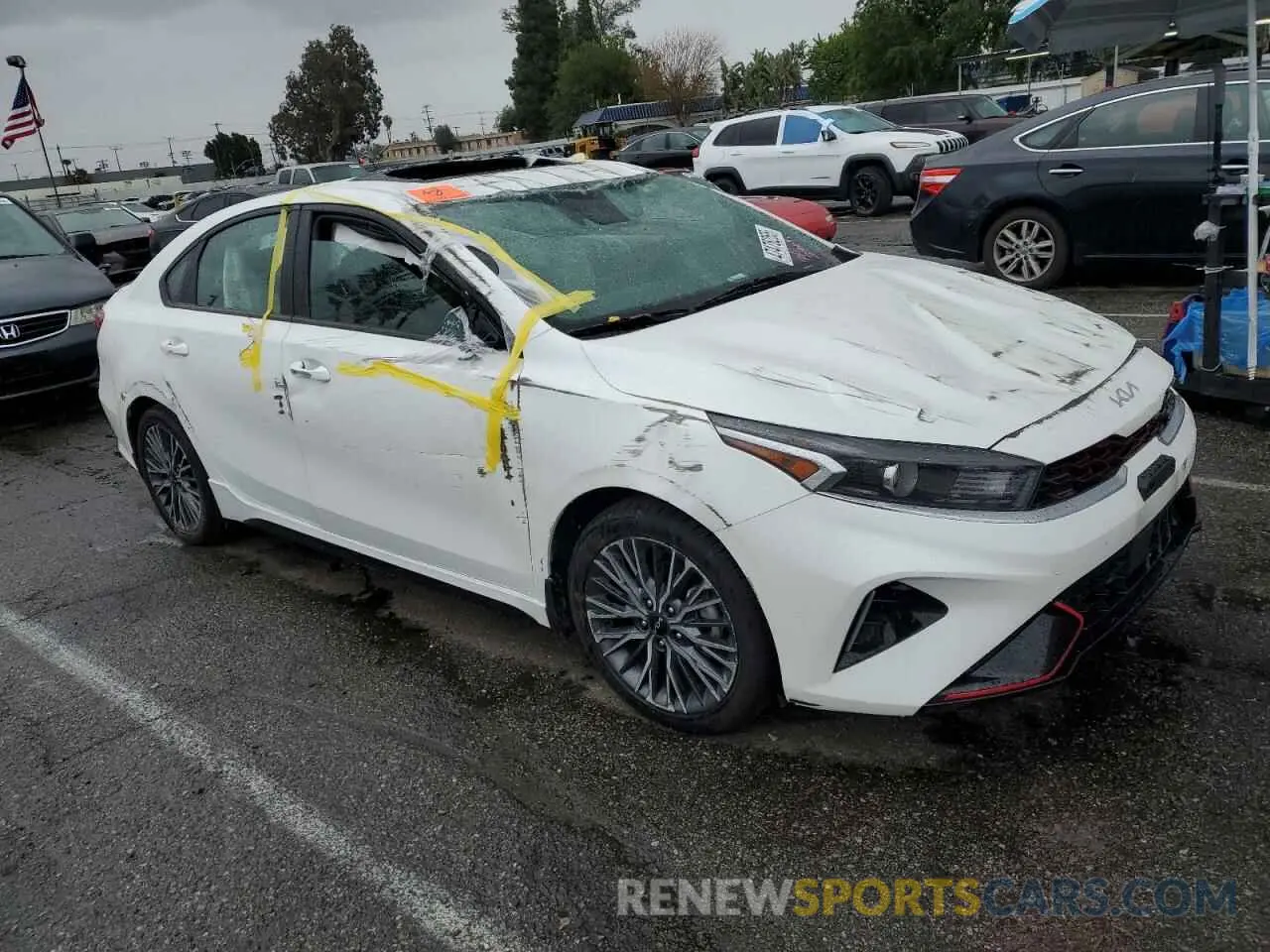4 Photograph of a damaged car 3KPF54AD3PE613817 KIA FORTE 2023