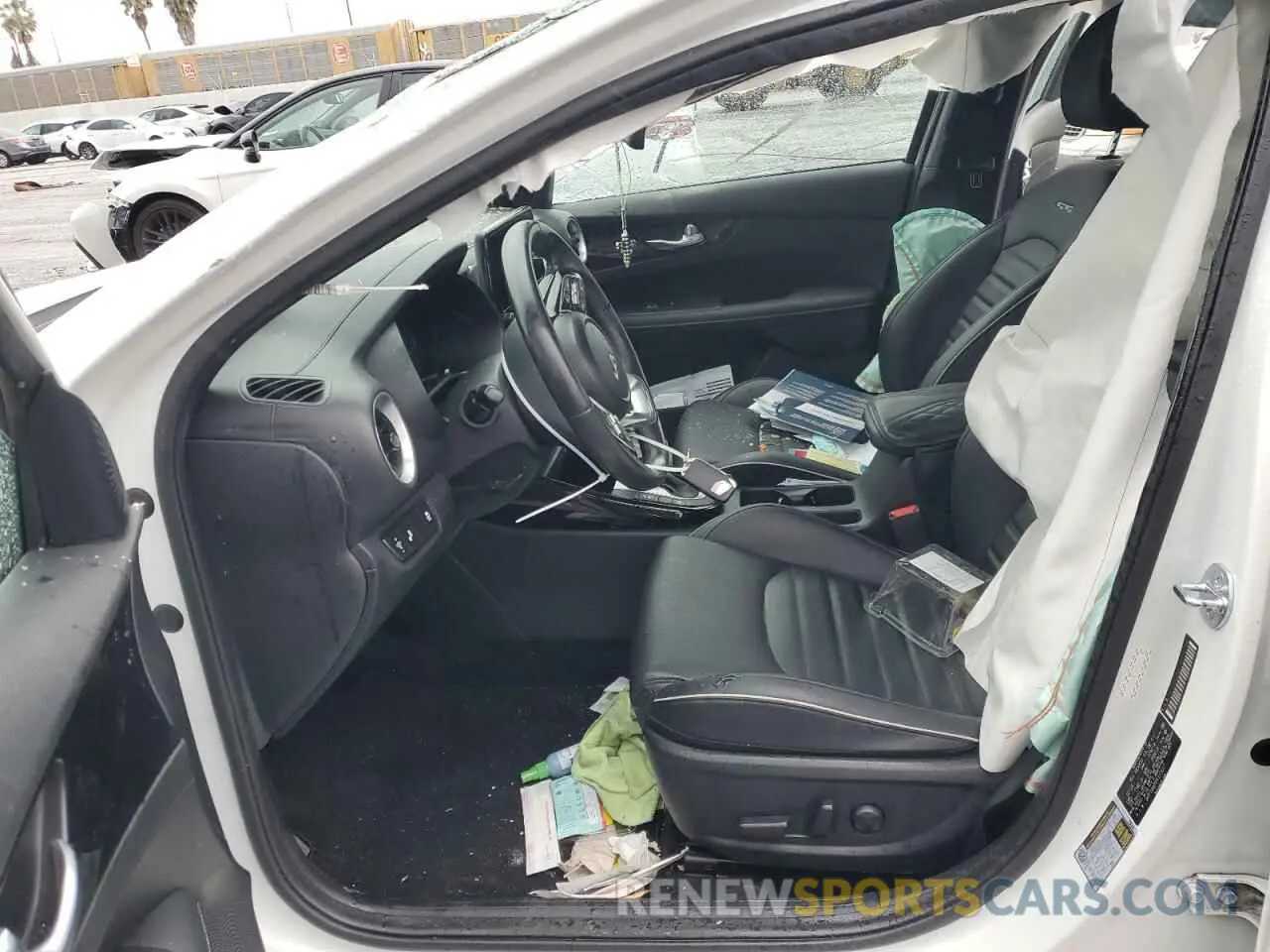 7 Photograph of a damaged car 3KPF54AD3PE613817 KIA FORTE 2023