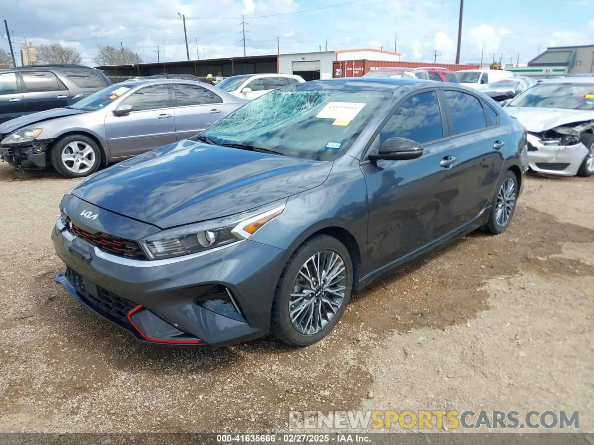 2 Фотография поврежденного автомобиля 3KPF54AD3PE634165 KIA FORTE 2023