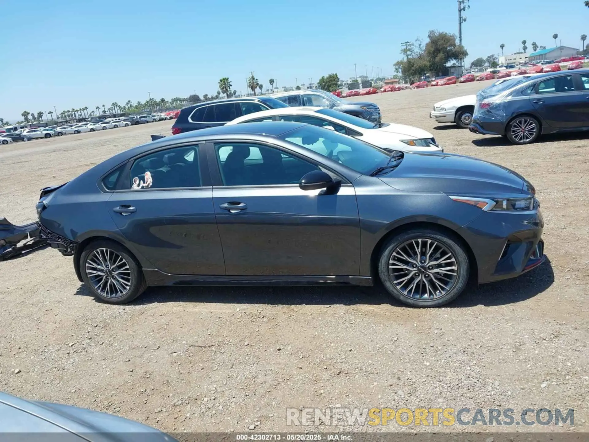 14 Photograph of a damaged car 3KPF54AD3PE657798 KIA FORTE 2023