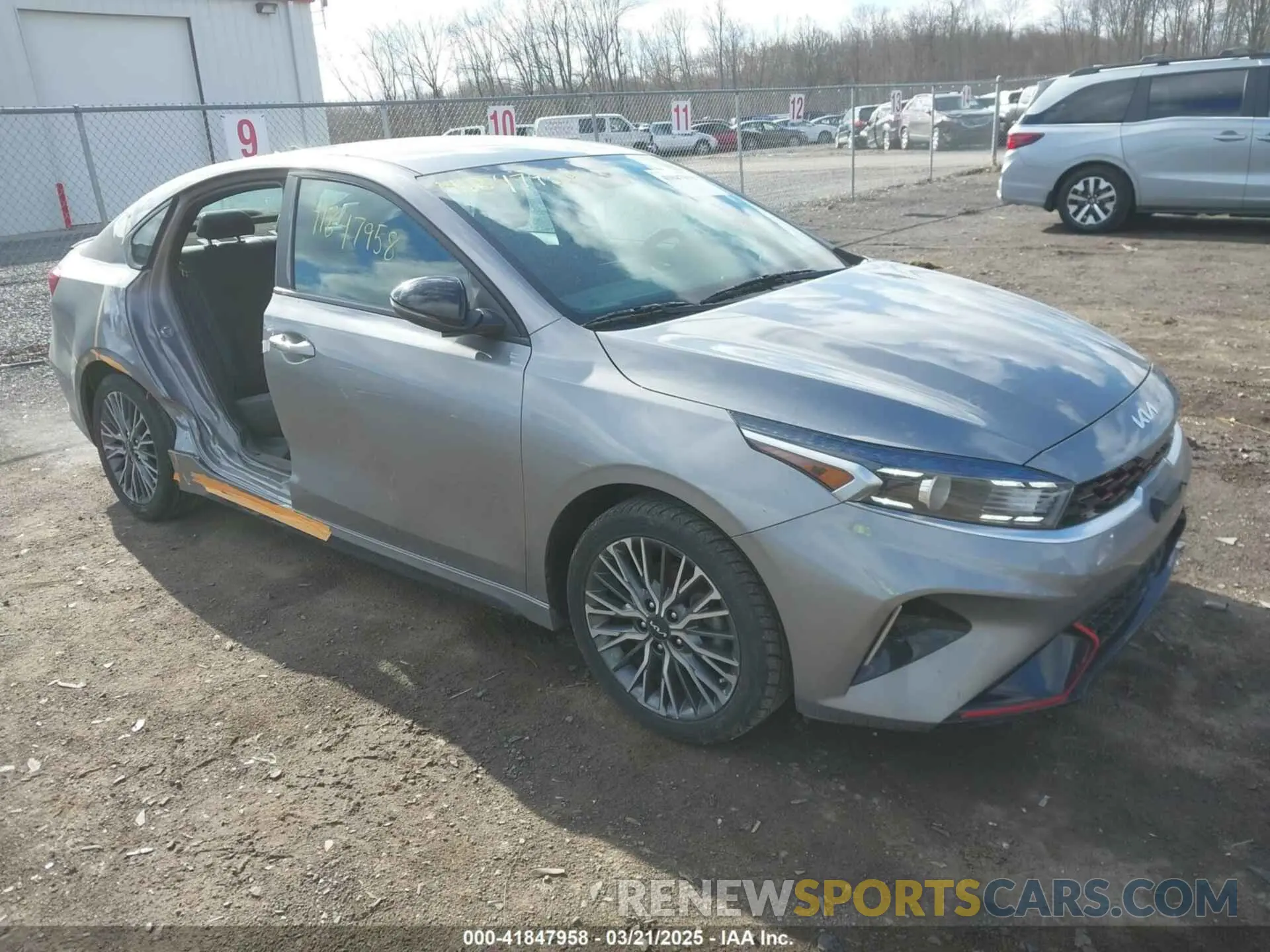 1 Photograph of a damaged car 3KPF54AD4PE553188 KIA FORTE 2023
