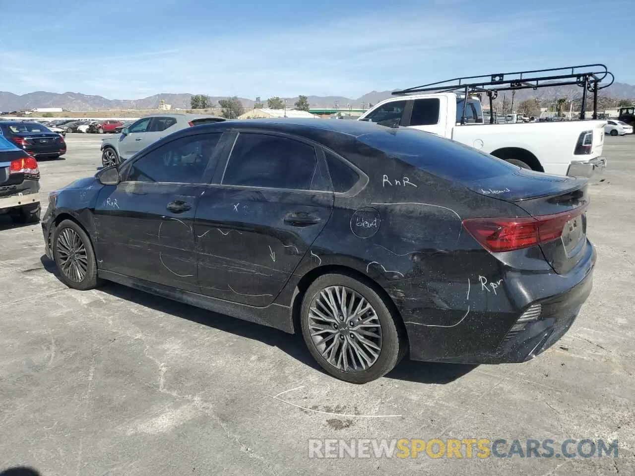 2 Фотография поврежденного автомобиля 3KPF54AD4PE573599 KIA FORTE 2023