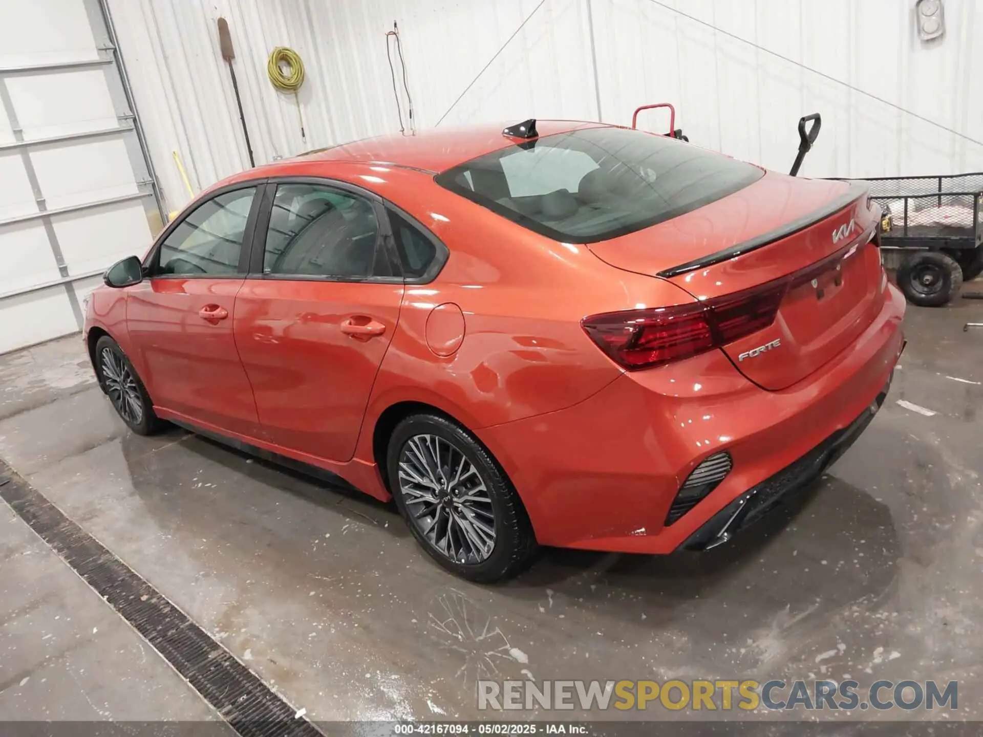 3 Фотография поврежденного автомобиля 3KPF54AD4PE599104 KIA FORTE 2023