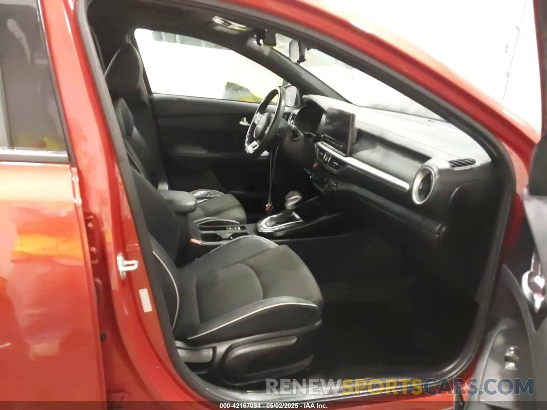 5 Фотография поврежденного автомобиля 3KPF54AD4PE599104 KIA FORTE 2023