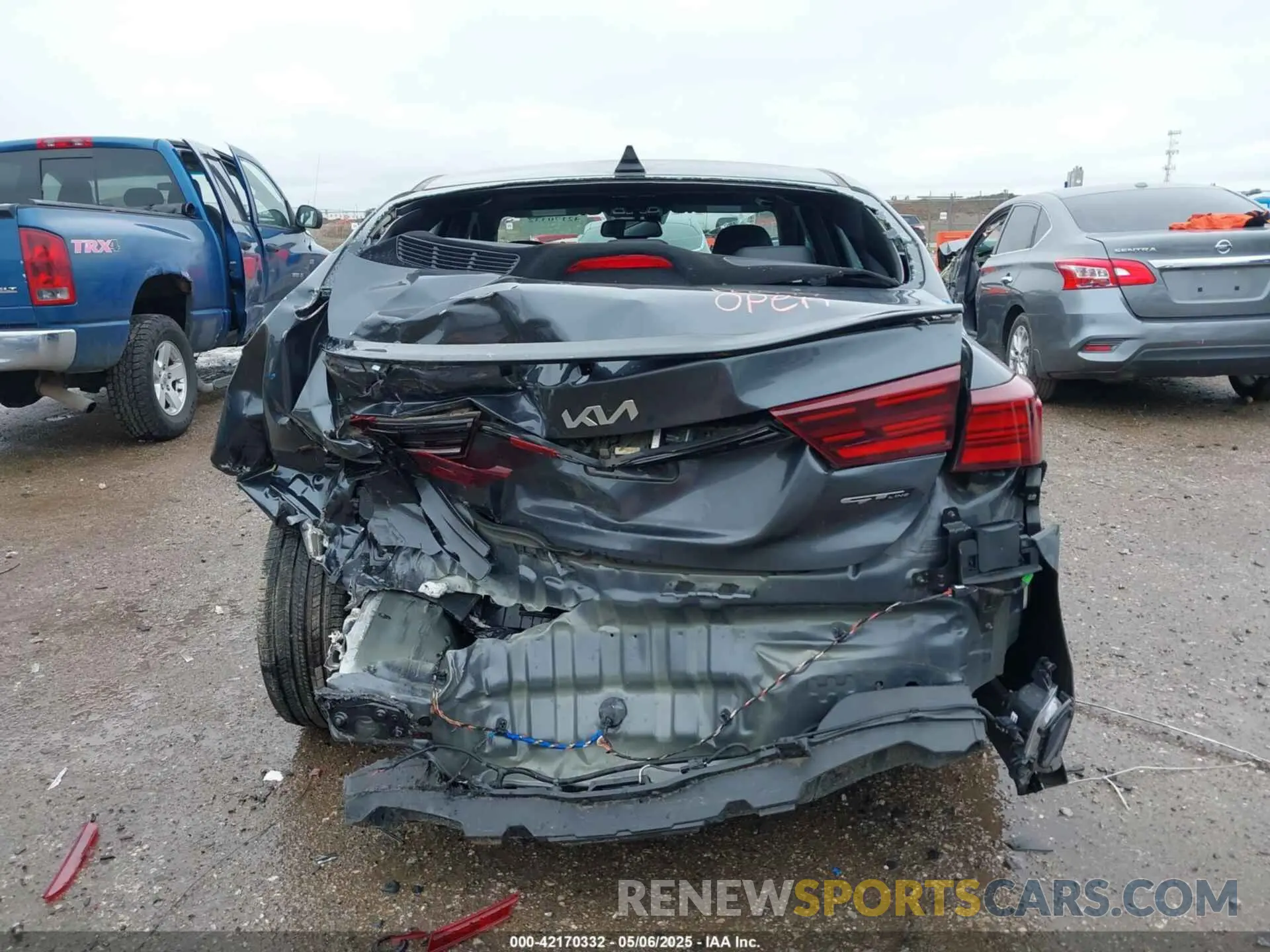 16 Photograph of a damaged car 3KPF54AD4PE602650 KIA FORTE 2023