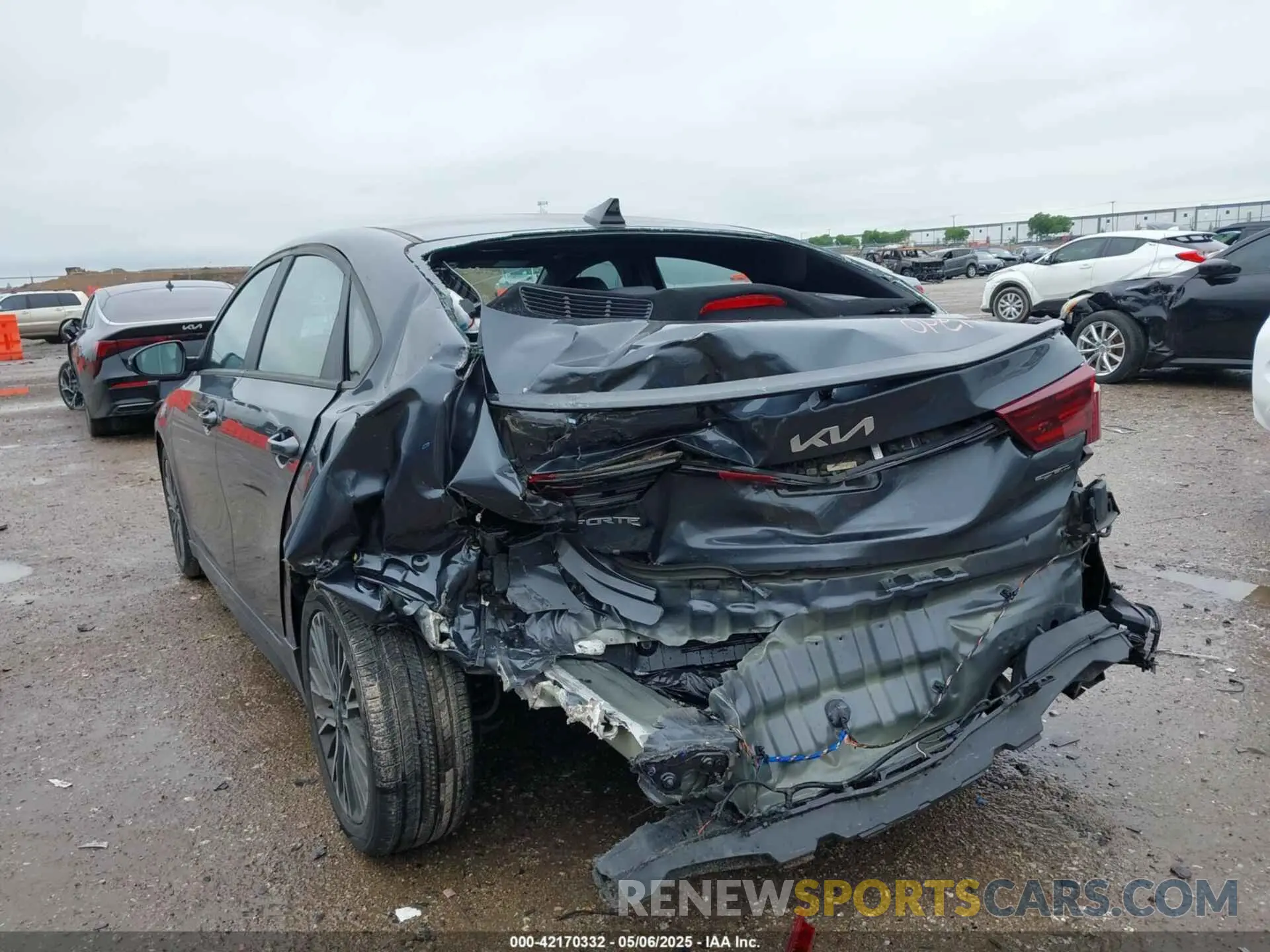 3 Photograph of a damaged car 3KPF54AD4PE602650 KIA FORTE 2023