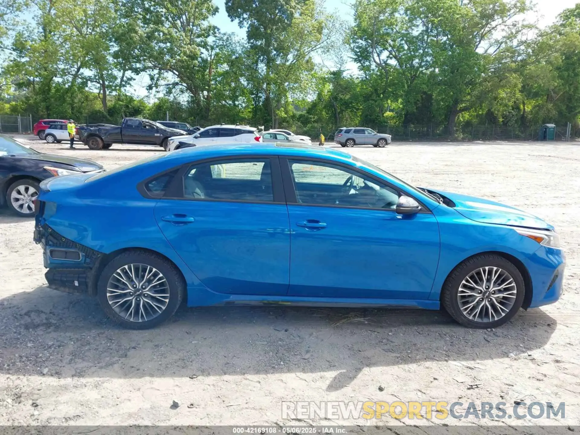 14 Фотография поврежденного автомобиля 3KPF54AD4PE626706 KIA FORTE 2023