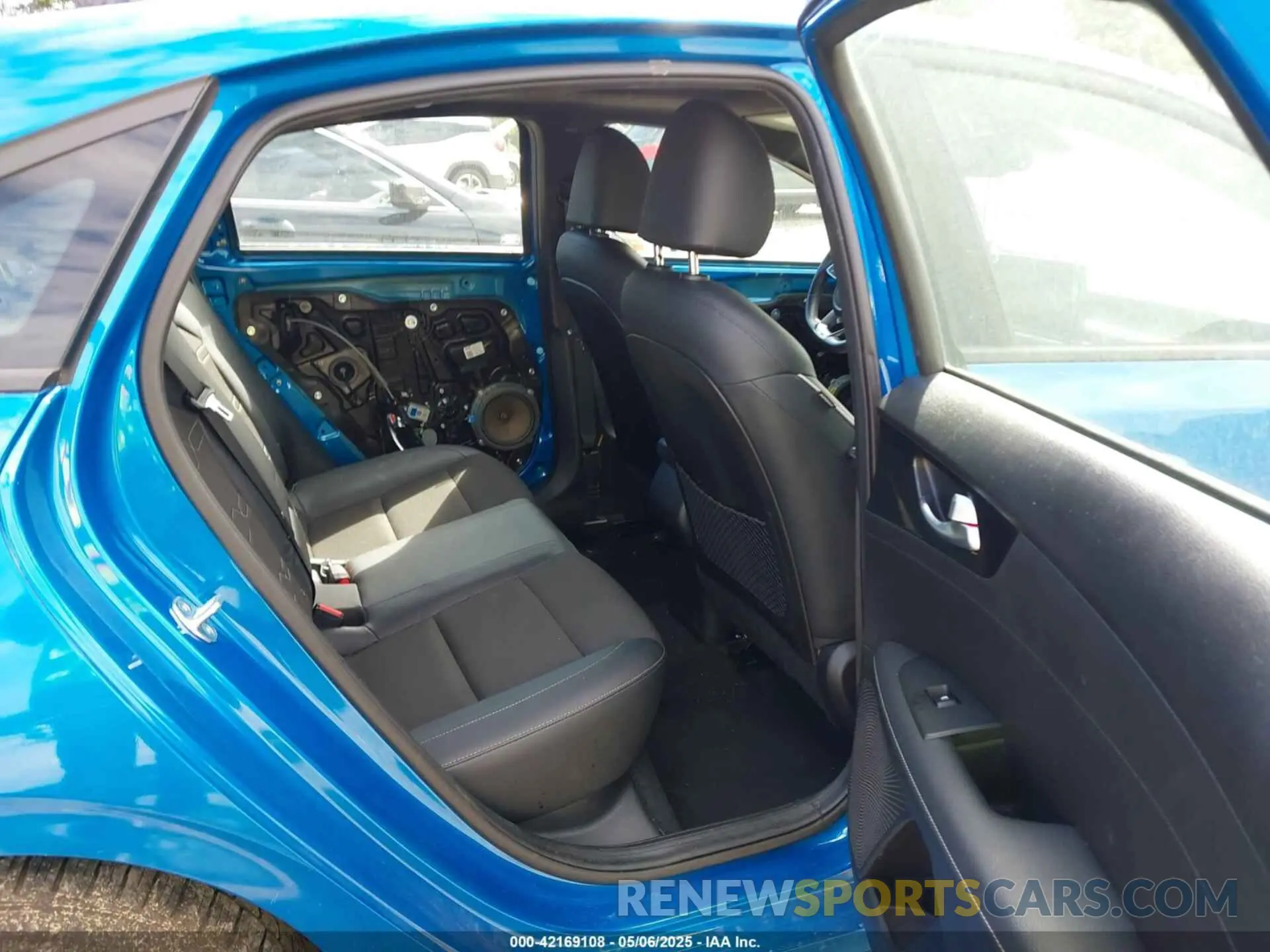 8 Фотография поврежденного автомобиля 3KPF54AD4PE626706 KIA FORTE 2023