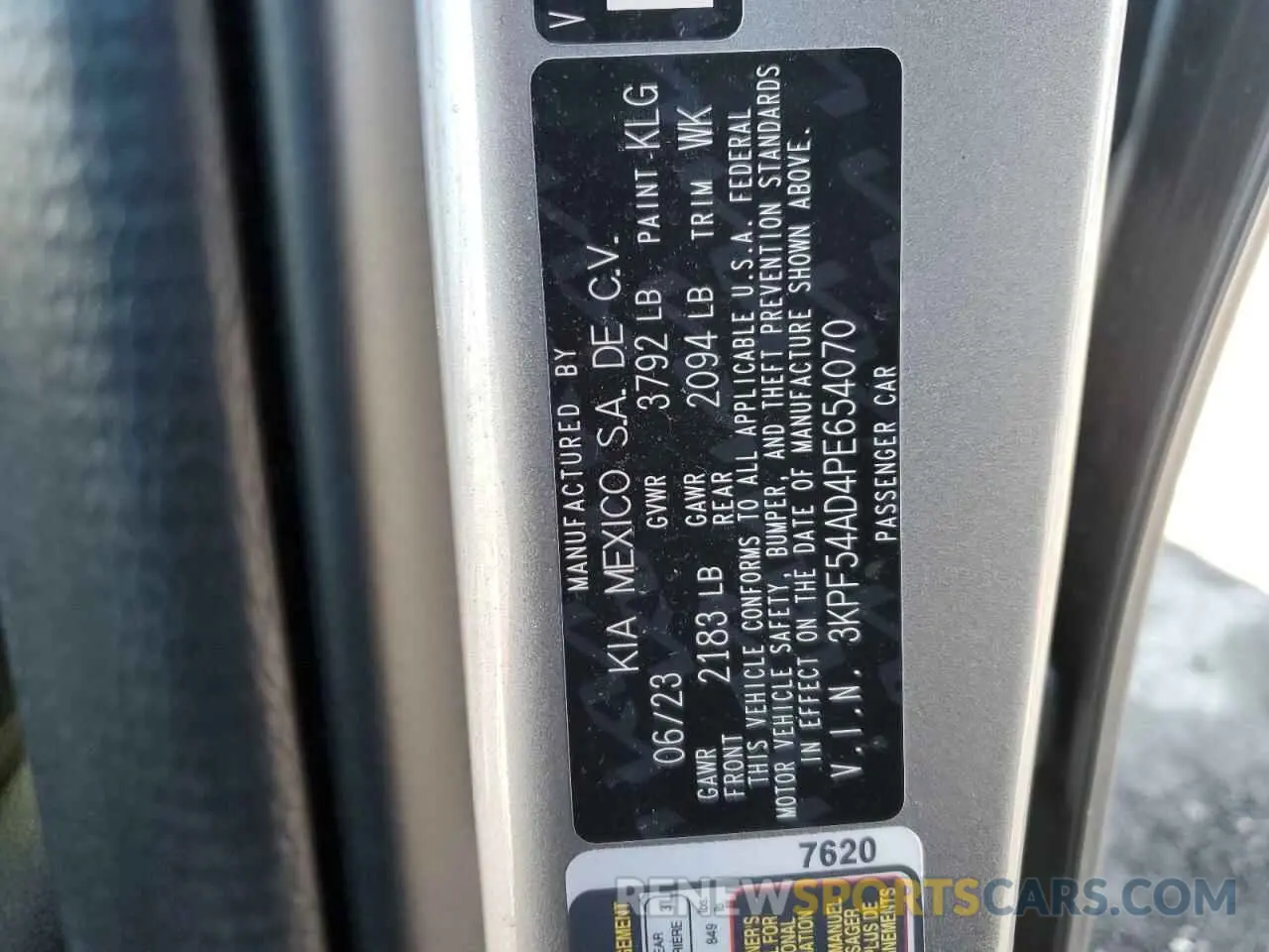 14 Photograph of a damaged car 3KPF54AD4PE654070 KIA FORTE 2023