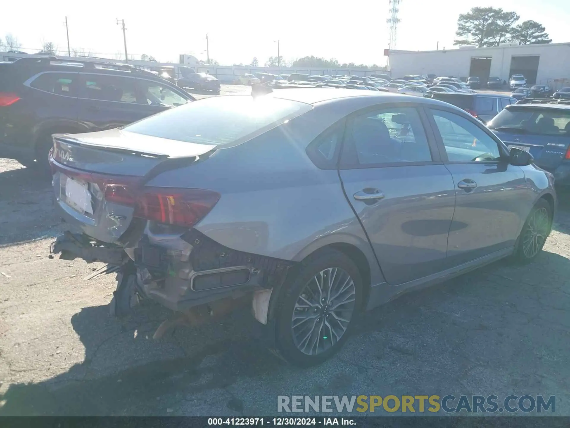 4 Photograph of a damaged car 3KPF54AD4PE671239 KIA FORTE 2023