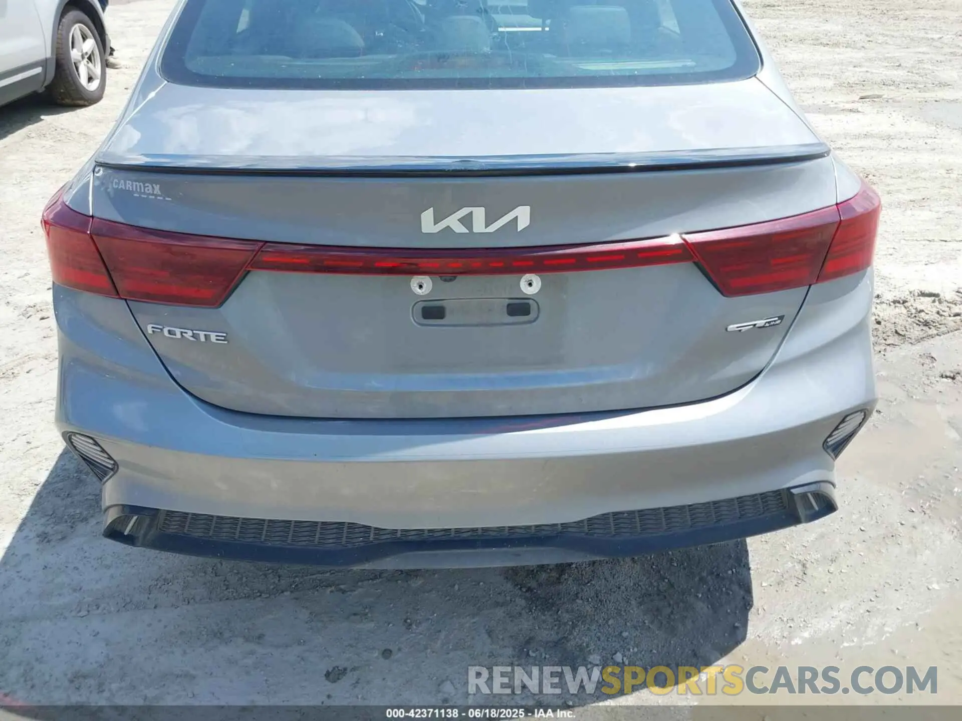 6 Photograph of a damaged car 3KPF54AD5PE519096 KIA FORTE 2023