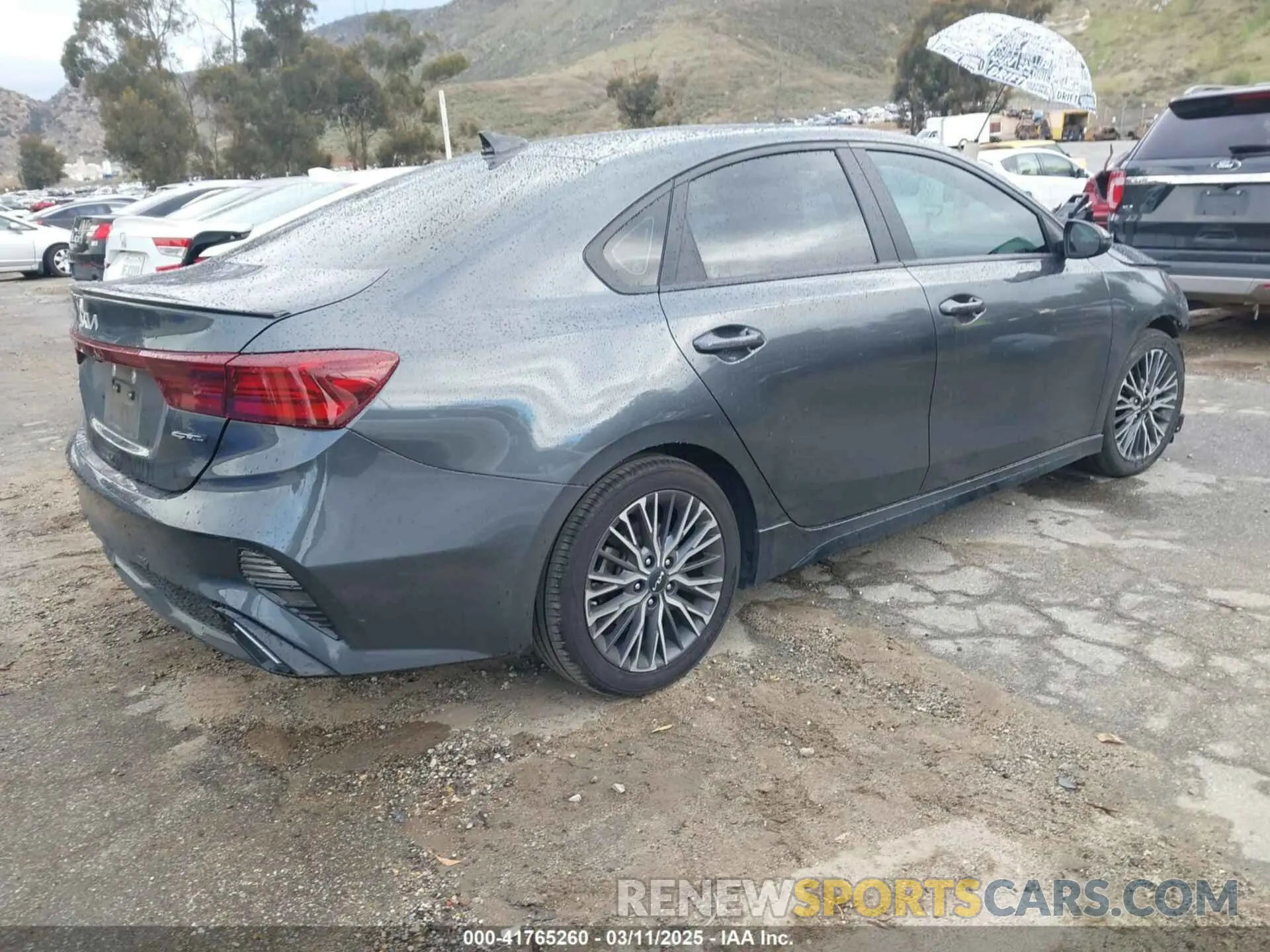4 Photograph of a damaged car 3KPF54AD5PE525299 KIA FORTE 2023