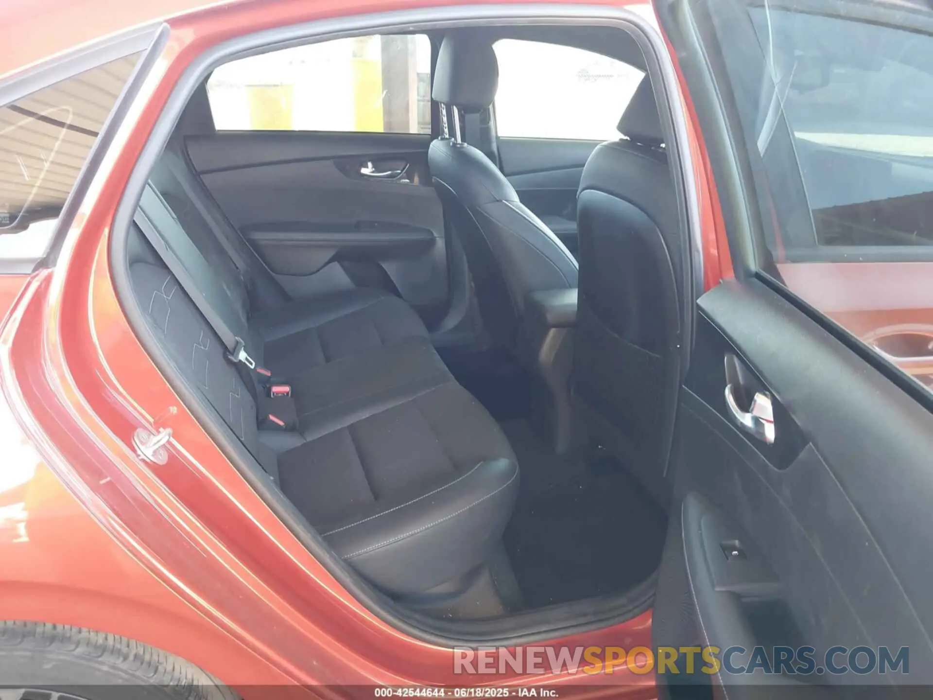 8 Фотография поврежденного автомобиля 3KPF54AD5PE534441 KIA FORTE 2023