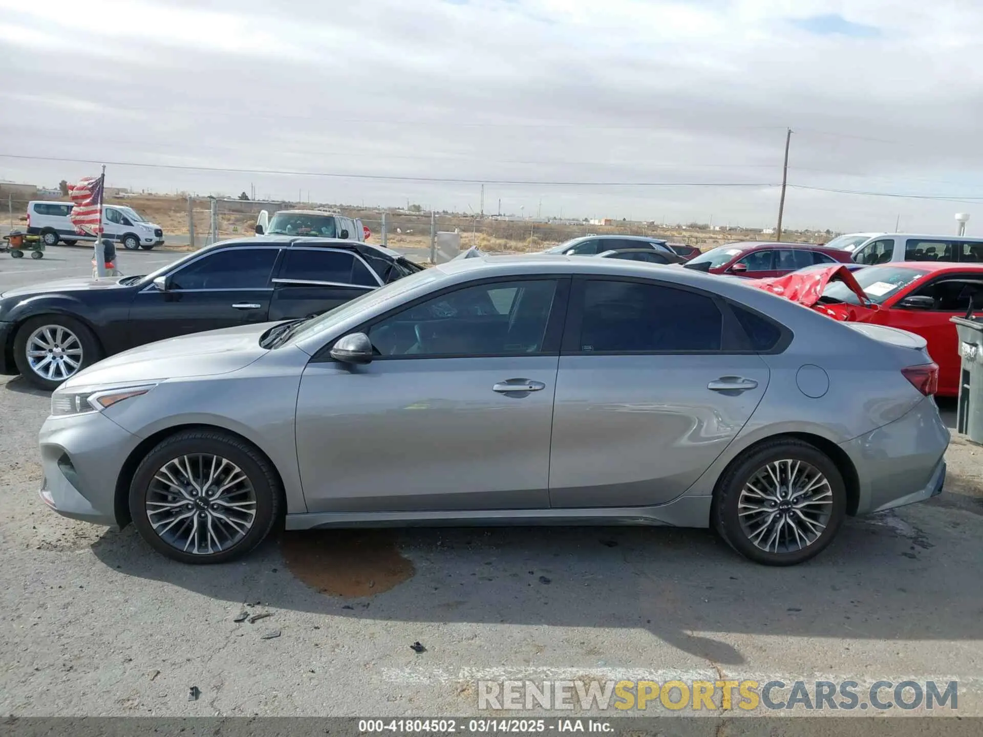 14 Photograph of a damaged car 3KPF54AD5PE567519 KIA FORTE 2023