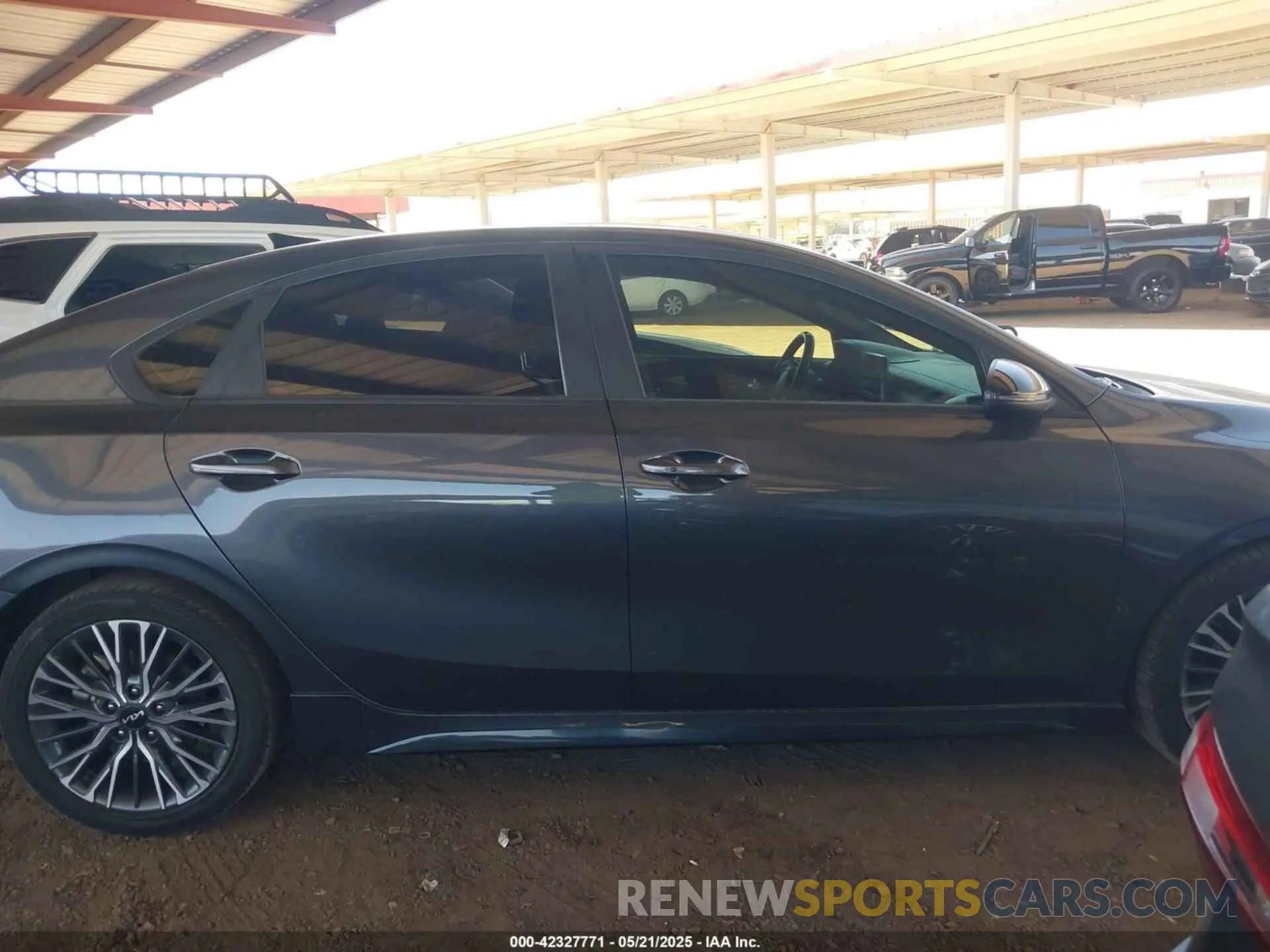 13 Photograph of a damaged car 3KPF54AD5PE606738 KIA FORTE 2023
