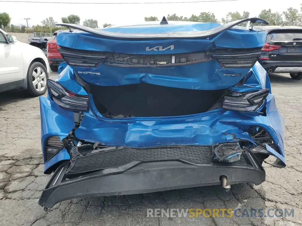 6 Photograph of a damaged car 3KPF54AD5PE621725 KIA FORTE 2023