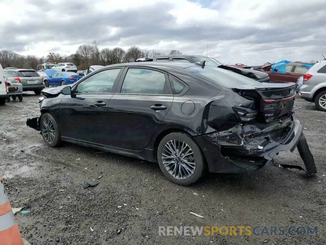 2 Фотография поврежденного автомобиля 3KPF54AD5PE666602 KIA FORTE 2023