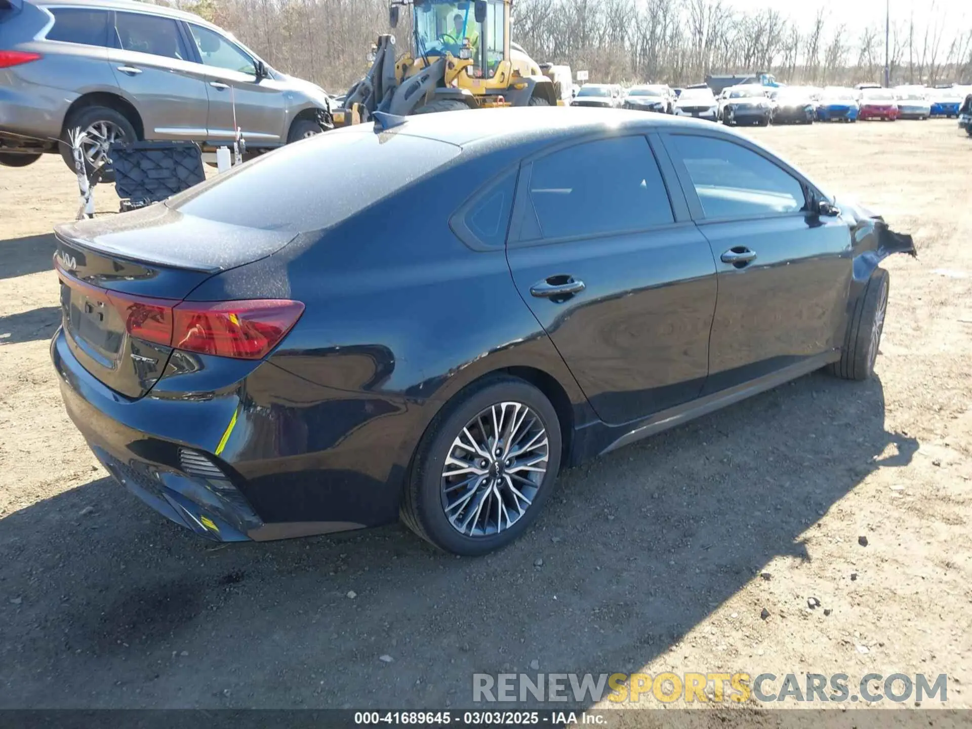 4 Фотография поврежденного автомобиля 3KPF54AD6PE534593 KIA FORTE 2023
