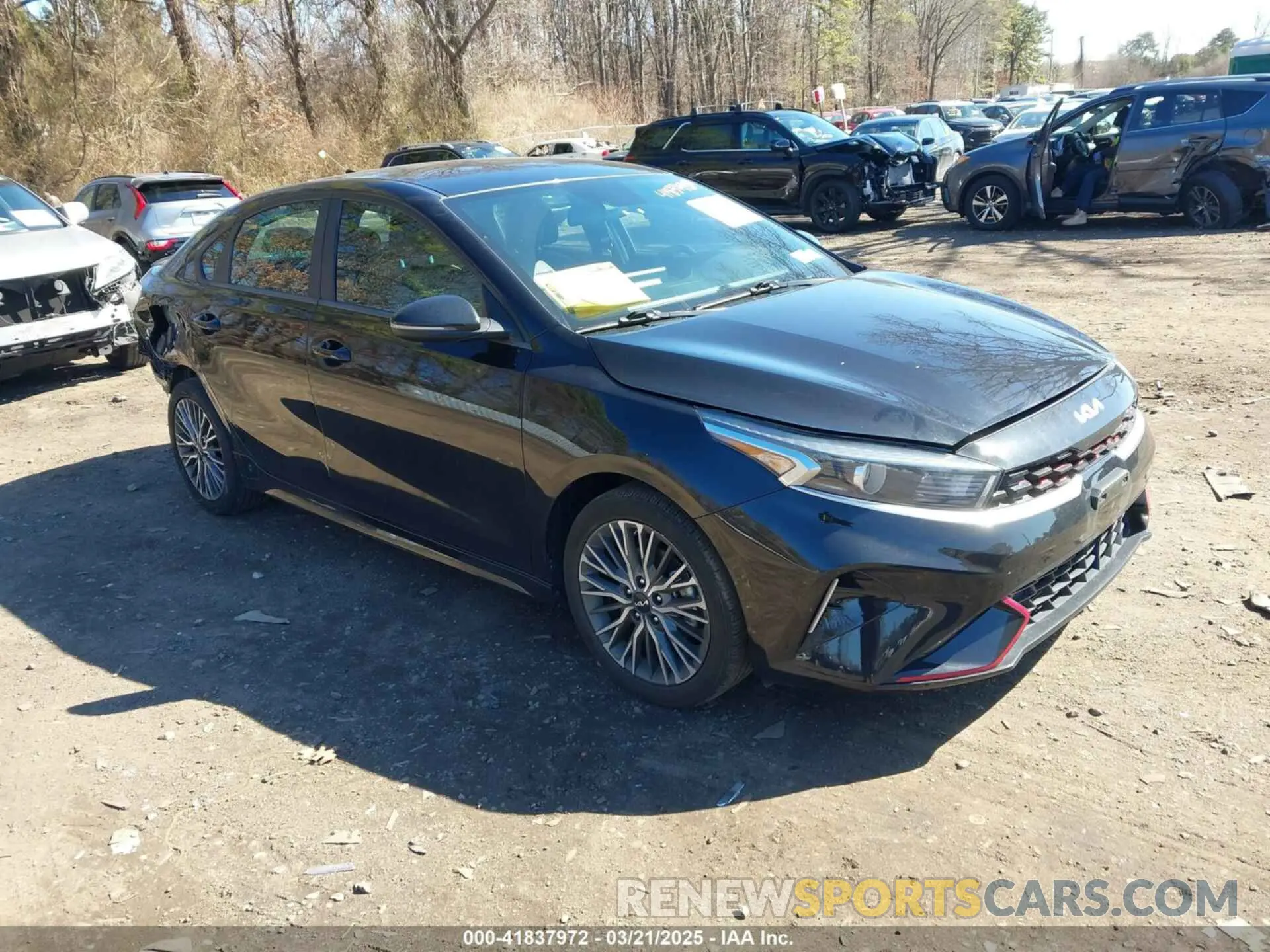 1 Photograph of a damaged car 3KPF54AD6PE536635 KIA FORTE 2023