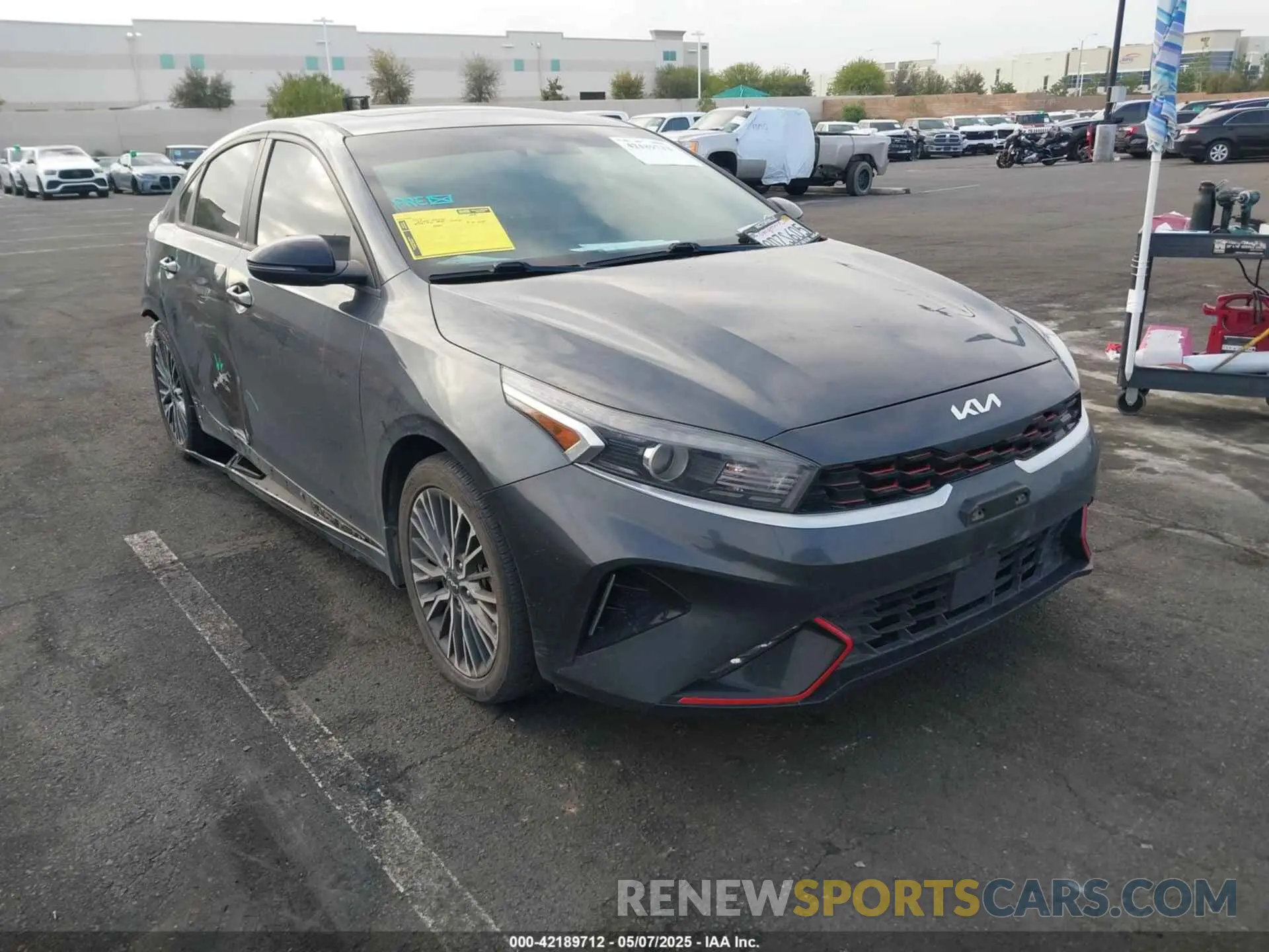 1 Photograph of a damaged car 3KPF54AD6PE560532 KIA FORTE 2023