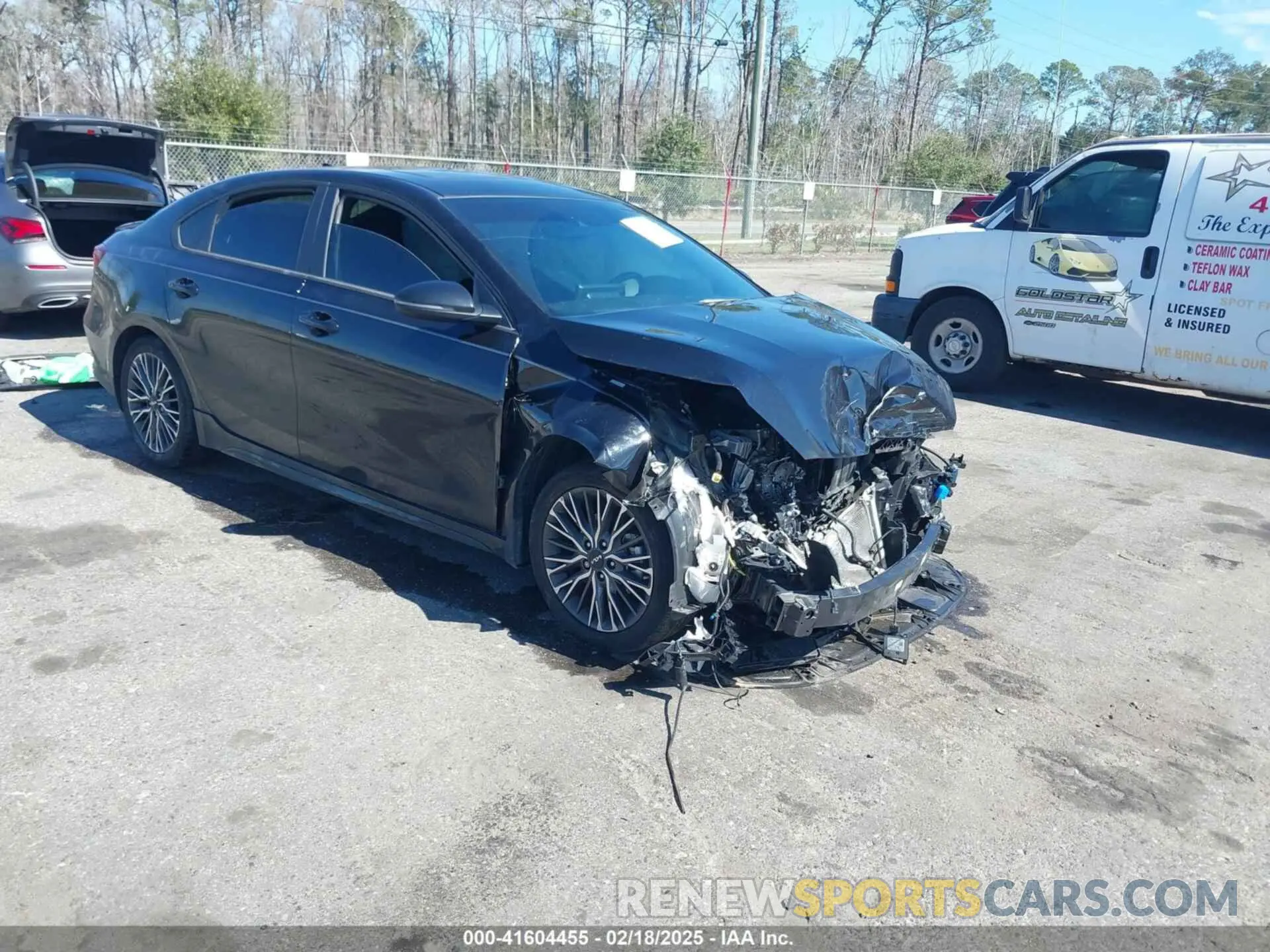 1 Photograph of a damaged car 3KPF54AD6PE589500 KIA FORTE 2023