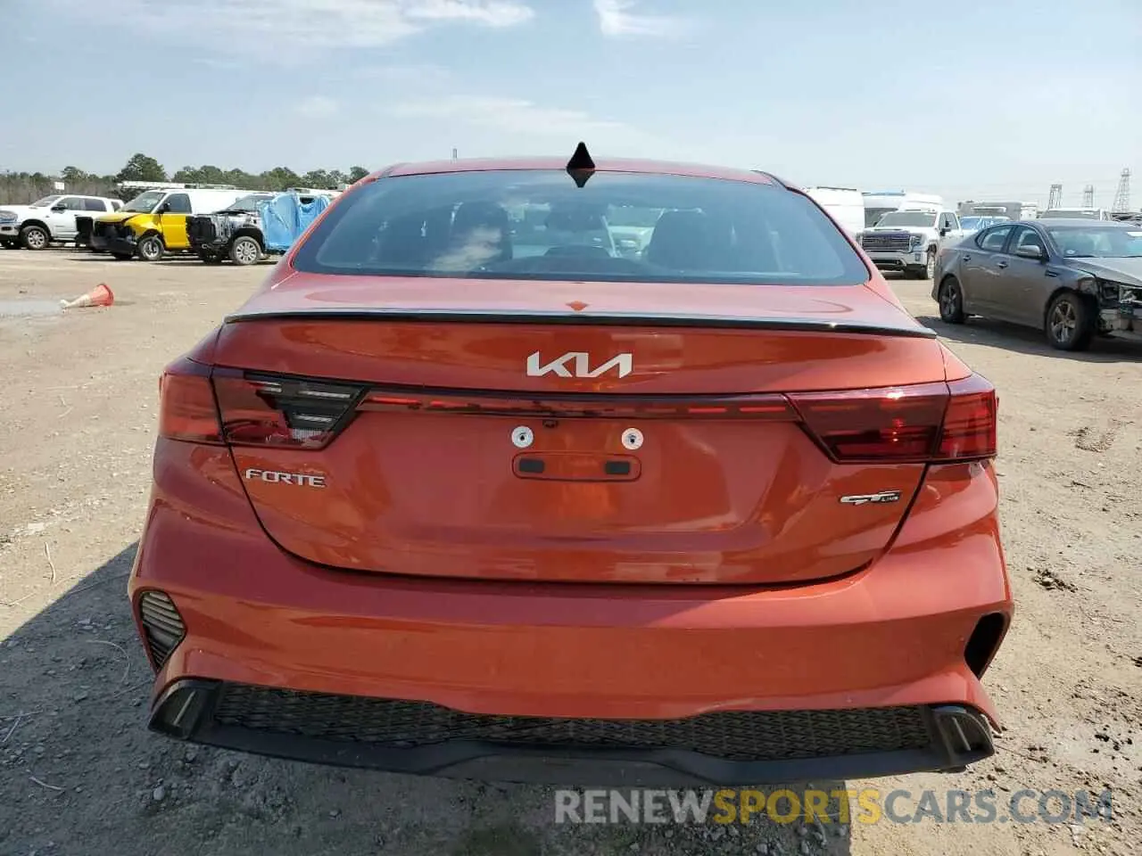 6 Фотография поврежденного автомобиля 3KPF54AD6PE670111 KIA FORTE 2023