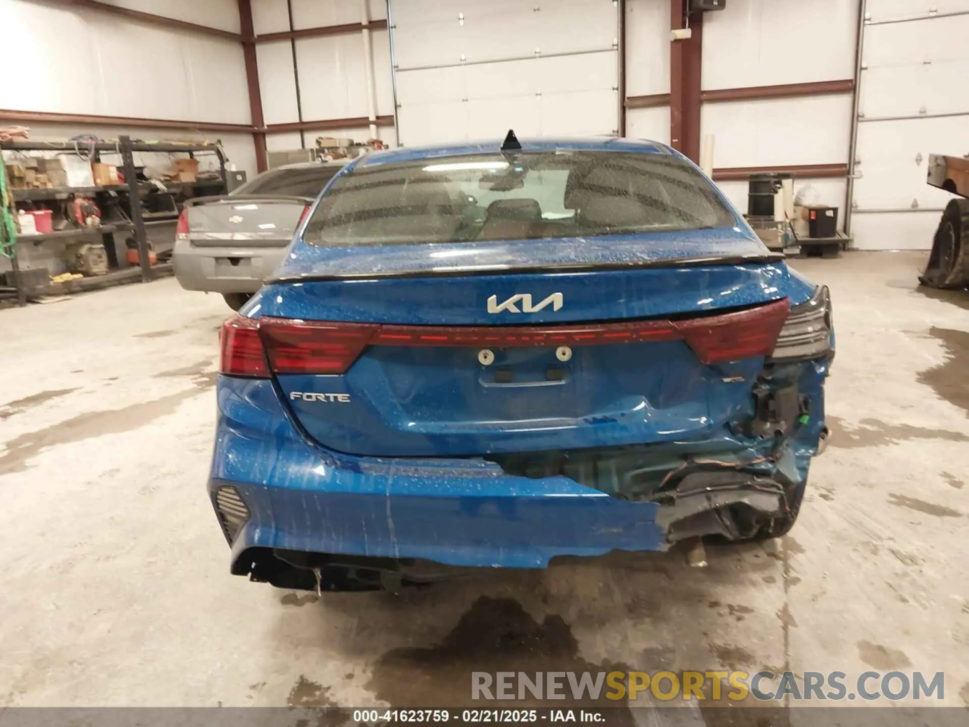 16 Photograph of a damaged car 3KPF54AD7PE538250 KIA FORTE 2023