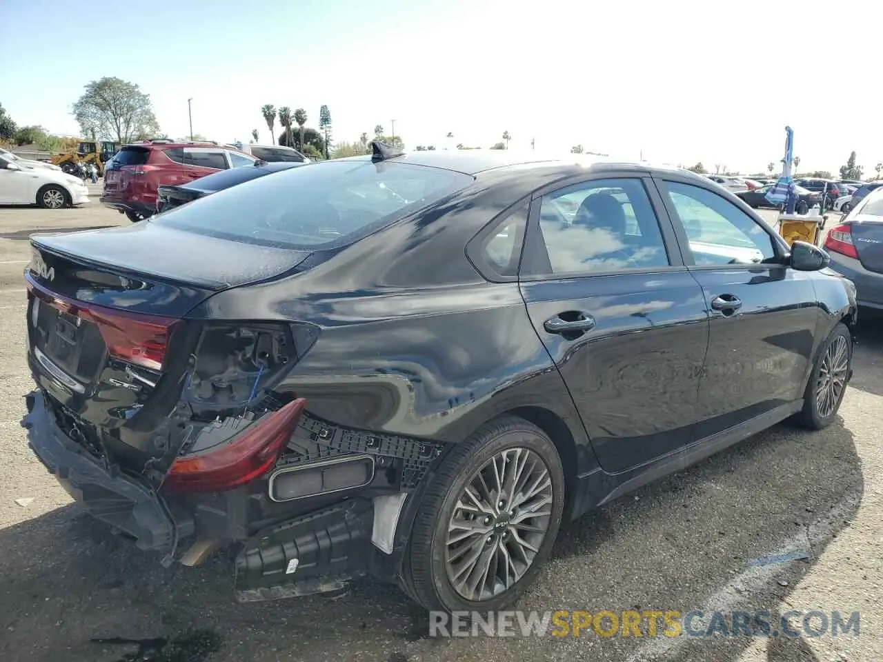3 Photograph of a damaged car 3KPF54AD7PE652653 KIA FORTE 2023