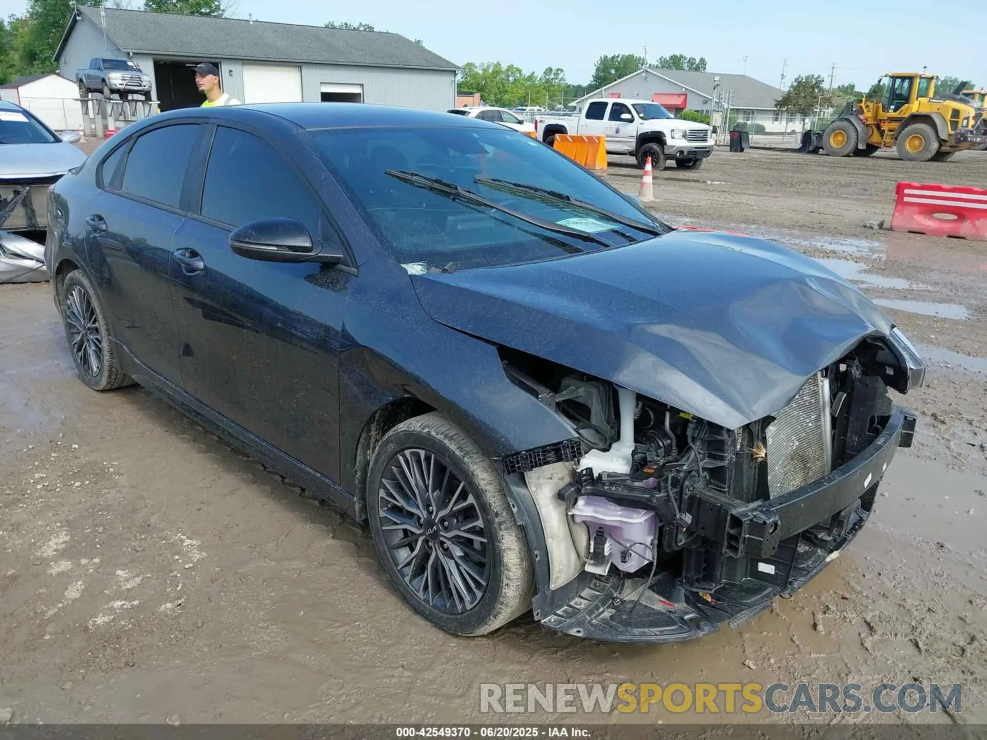 1 Фотография поврежденного автомобиля 3KPF54AD8PE517925 KIA FORTE 2023
