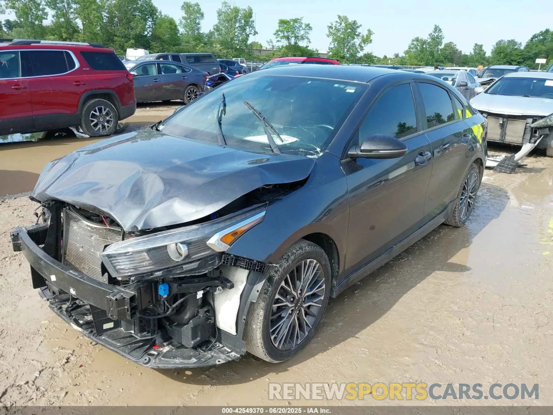 2 Фотография поврежденного автомобиля 3KPF54AD8PE517925 KIA FORTE 2023