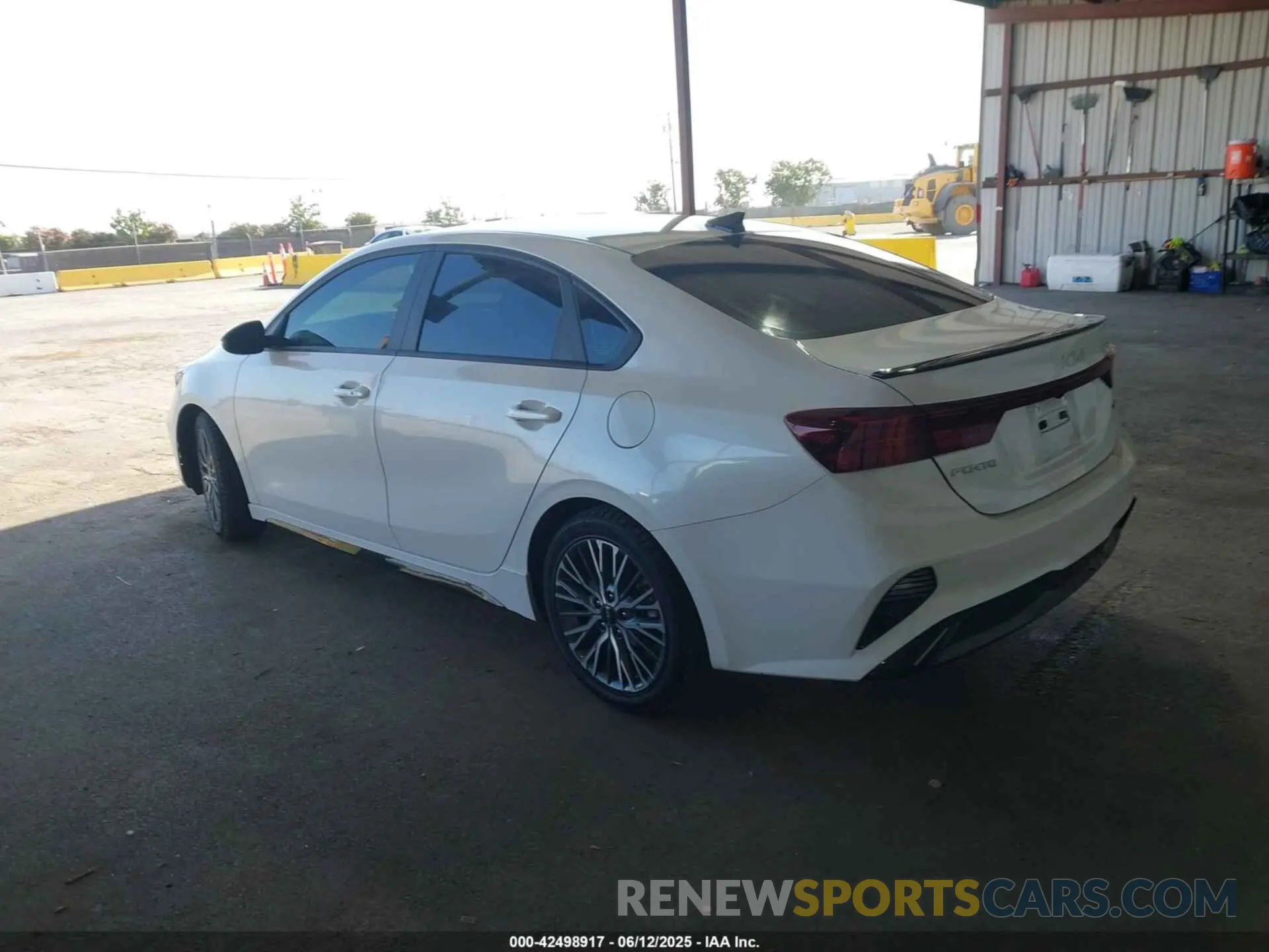 3 Photograph of a damaged car 3KPF54AD8PE578787 KIA FORTE 2023