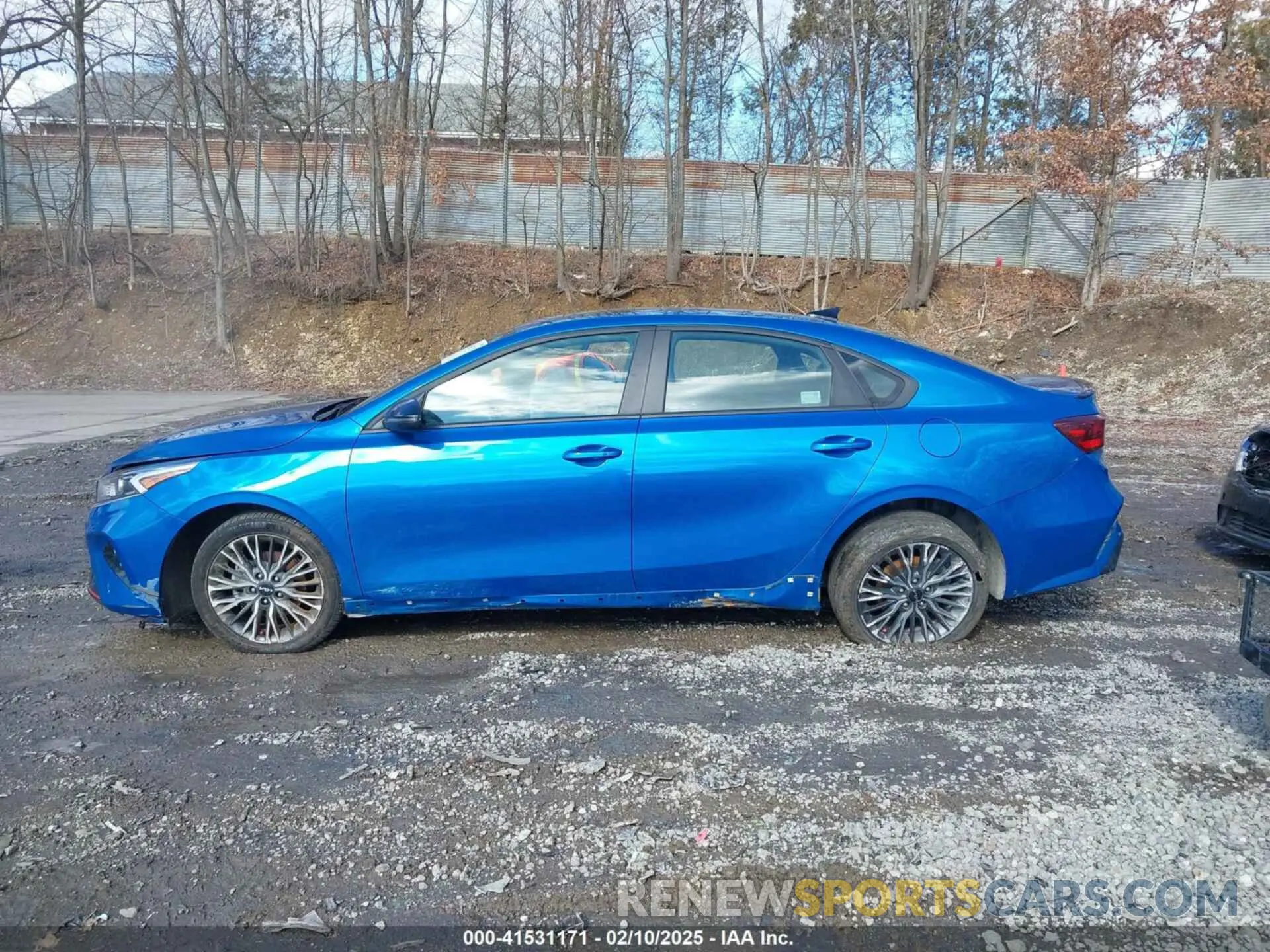 15 Photograph of a damaged car 3KPF54AD8PE656193 KIA FORTE 2023