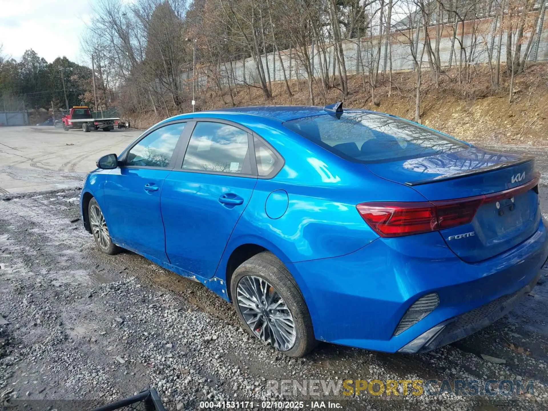 3 Photograph of a damaged car 3KPF54AD8PE656193 KIA FORTE 2023