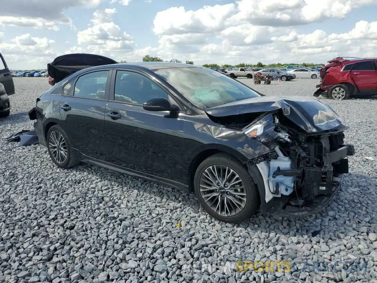 4 Фотография поврежденного автомобиля 3KPF54AD9PE565160 KIA FORTE 2023