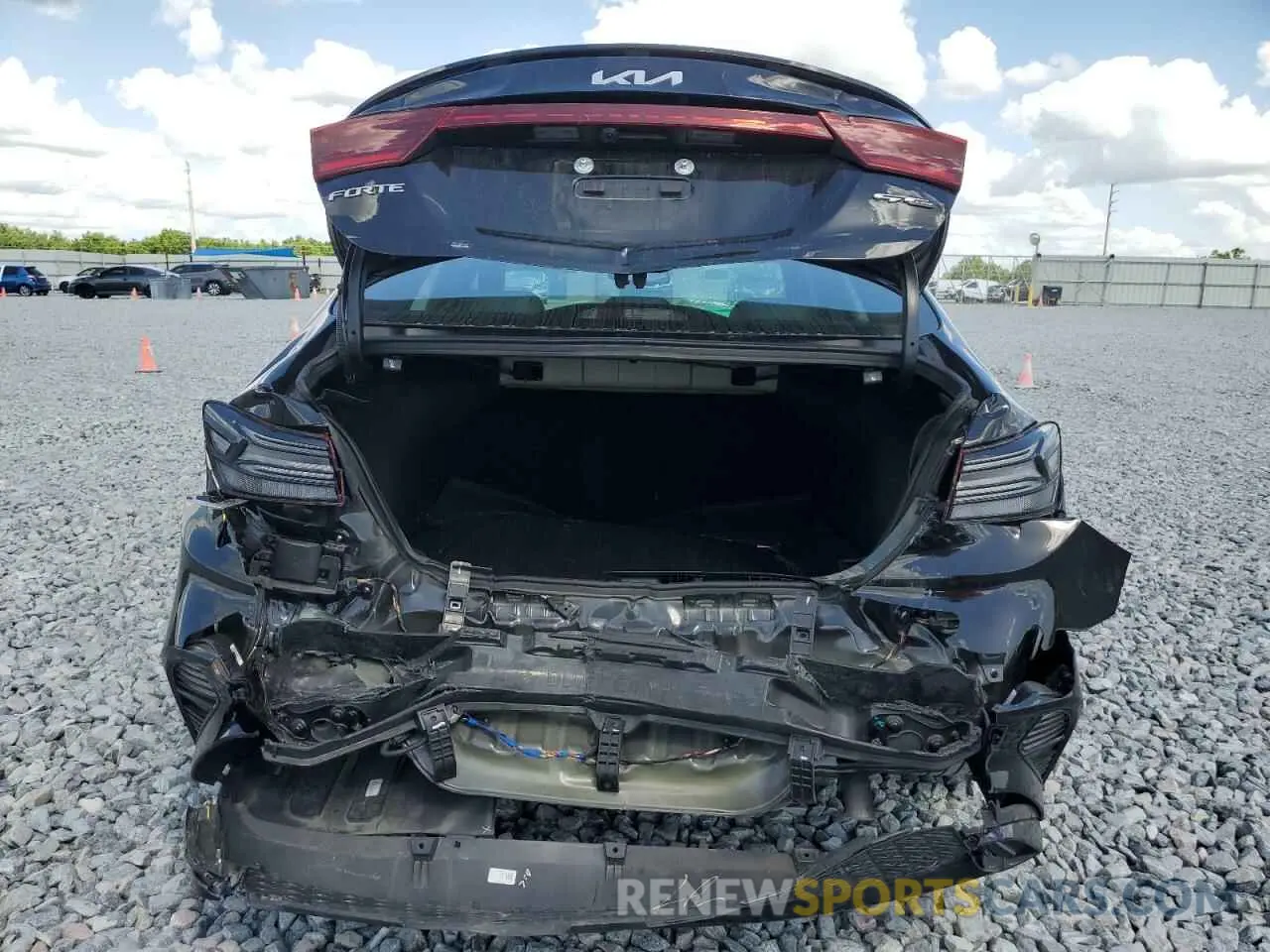 6 Фотография поврежденного автомобиля 3KPF54AD9PE565160 KIA FORTE 2023