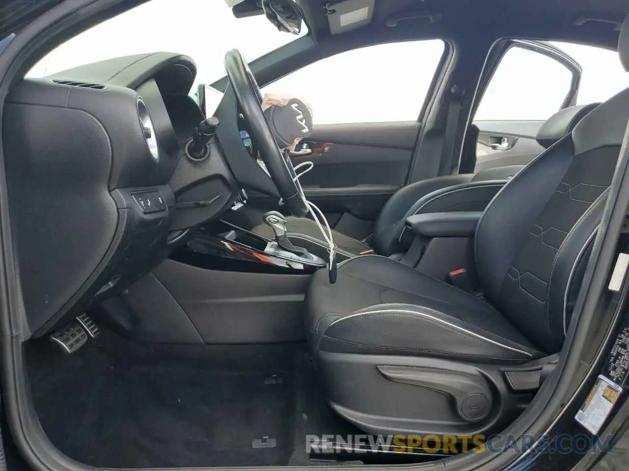 7 Фотография поврежденного автомобиля 3KPF54AD9PE565160 KIA FORTE 2023