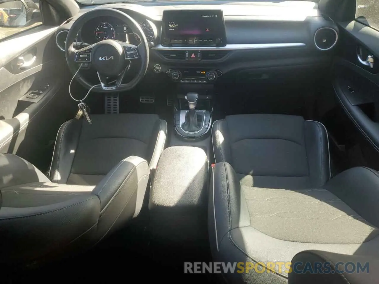 8 Фотография поврежденного автомобиля 3KPF54AD9PE629620 KIA FORTE 2023