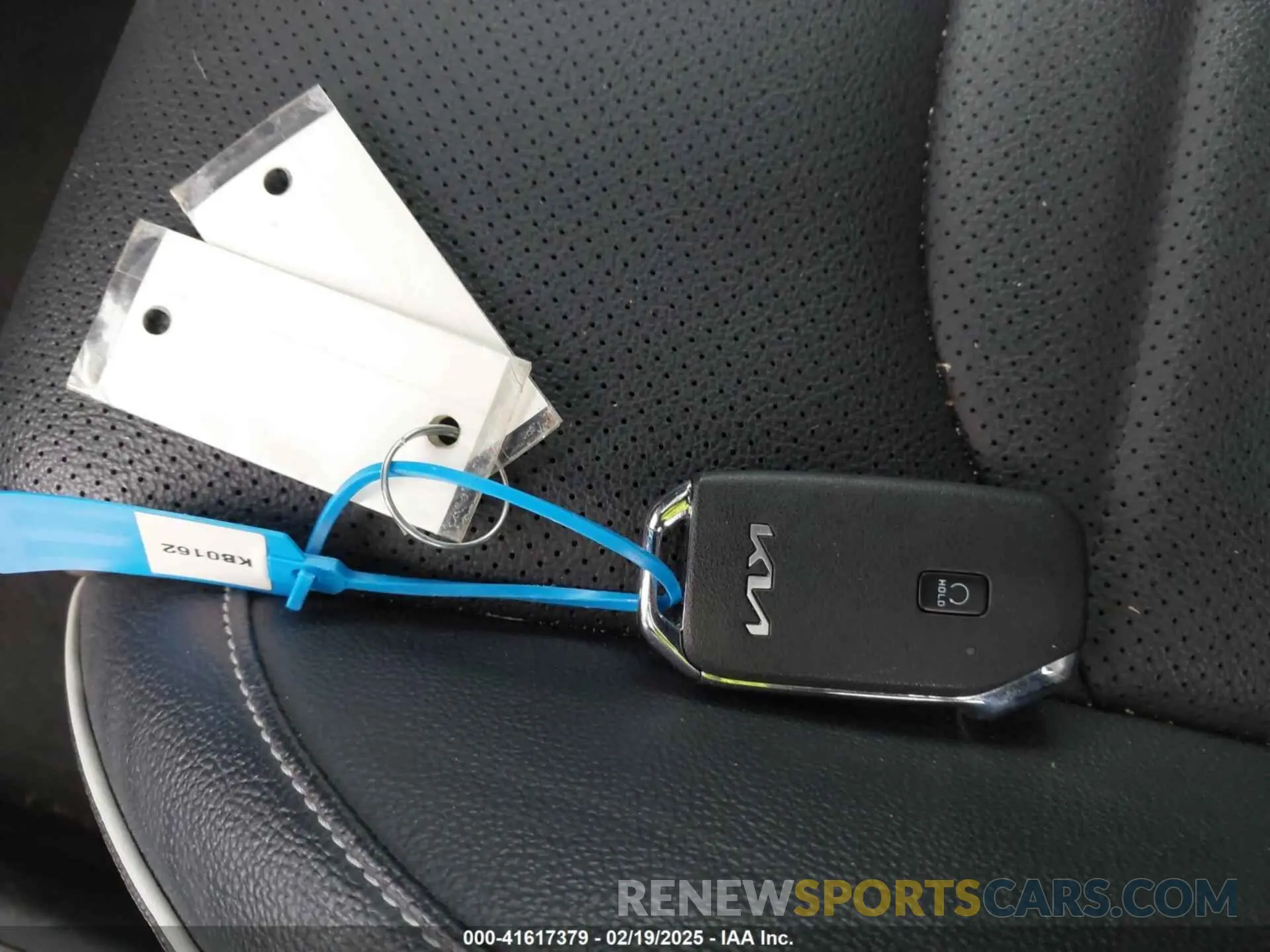 11 Photograph of a damaged car 3KPF54AD9PE639645 KIA FORTE 2023