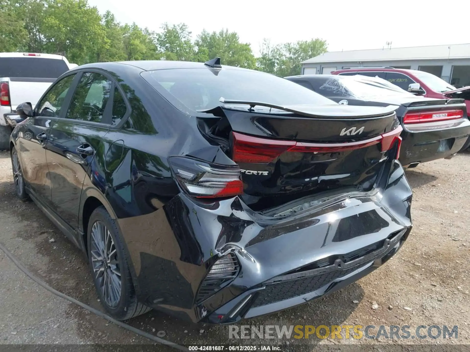 6 Фотография поврежденного автомобиля 3KPF54AD9PE648250 KIA FORTE 2023