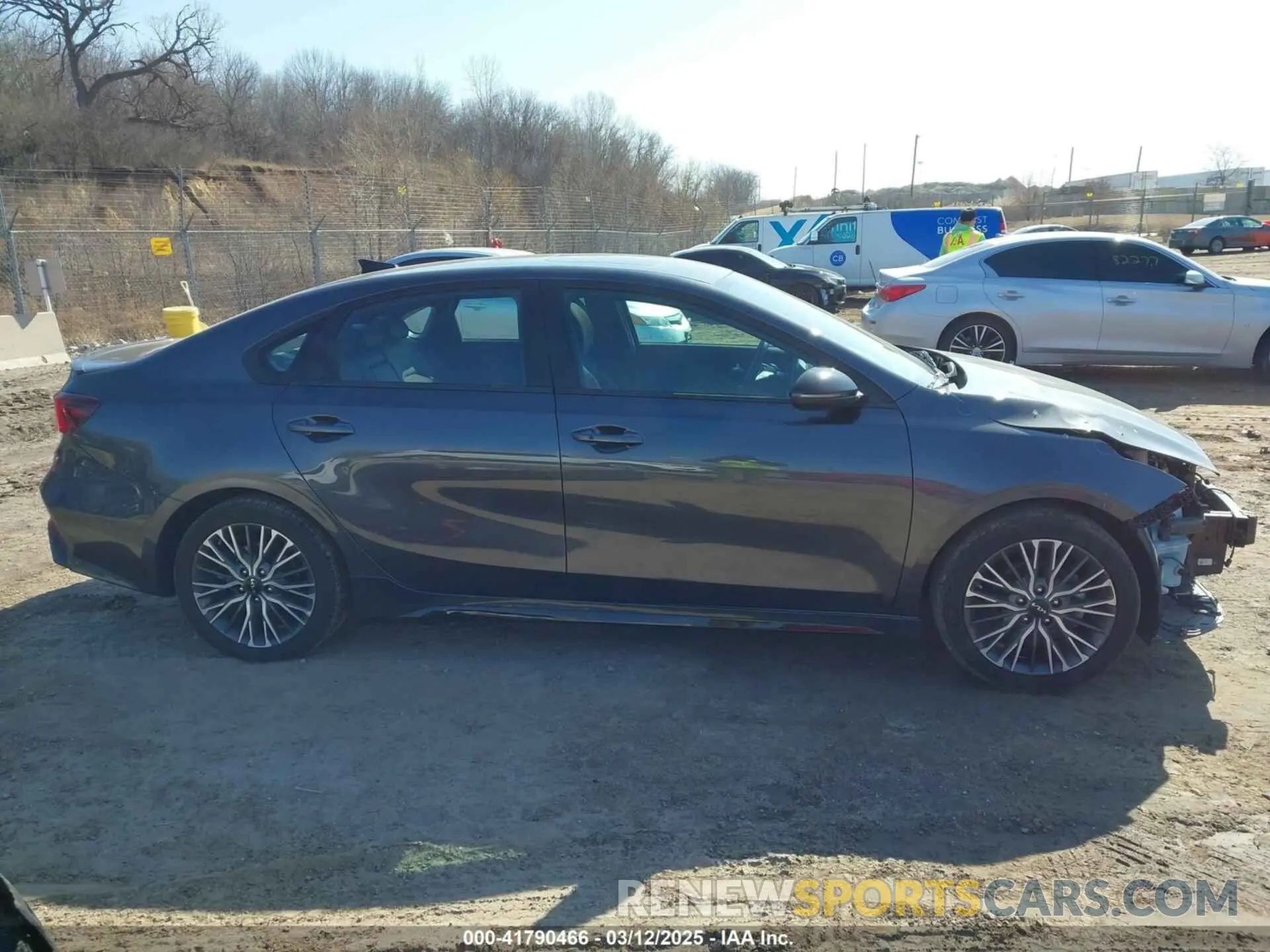 13 Фотография поврежденного автомобиля 3KPF54ADXPE526254 KIA FORTE 2023
