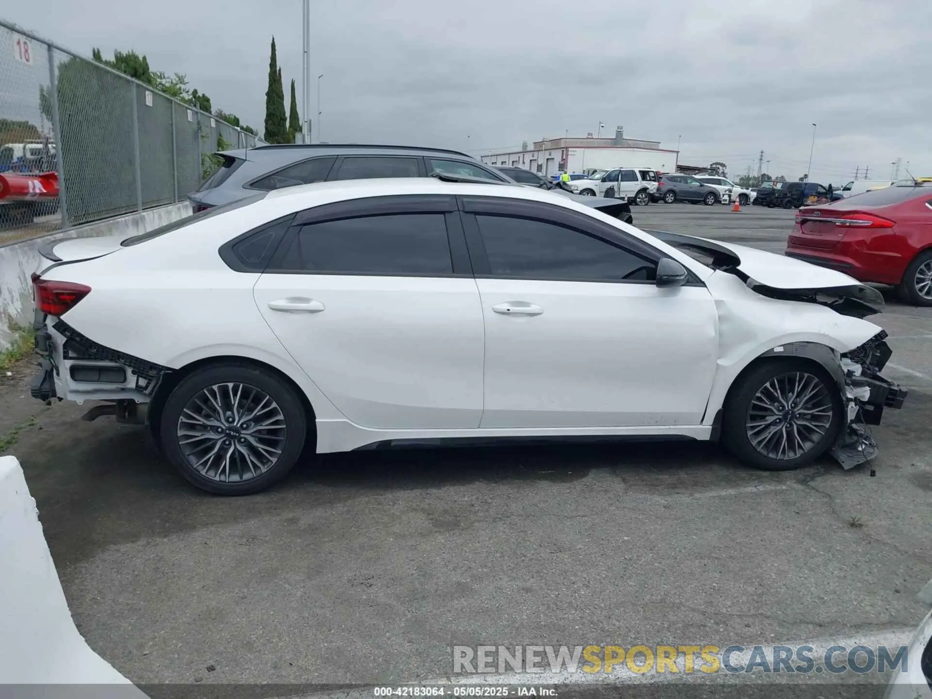 13 Фотография поврежденного автомобиля 3KPF54ADXPE599611 KIA FORTE 2023