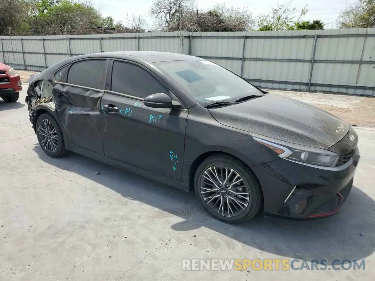 4 Фотография поврежденного автомобиля 3KPF54ADXPE648208 KIA FORTE 2023