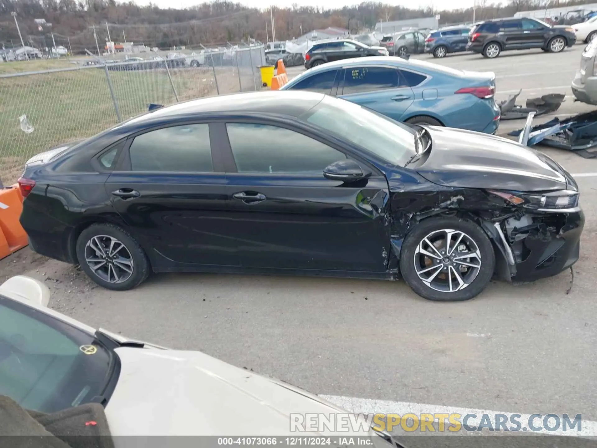 13 Photograph of a damaged car 3KPF24AD0RE714776 KIA FORTE 2024