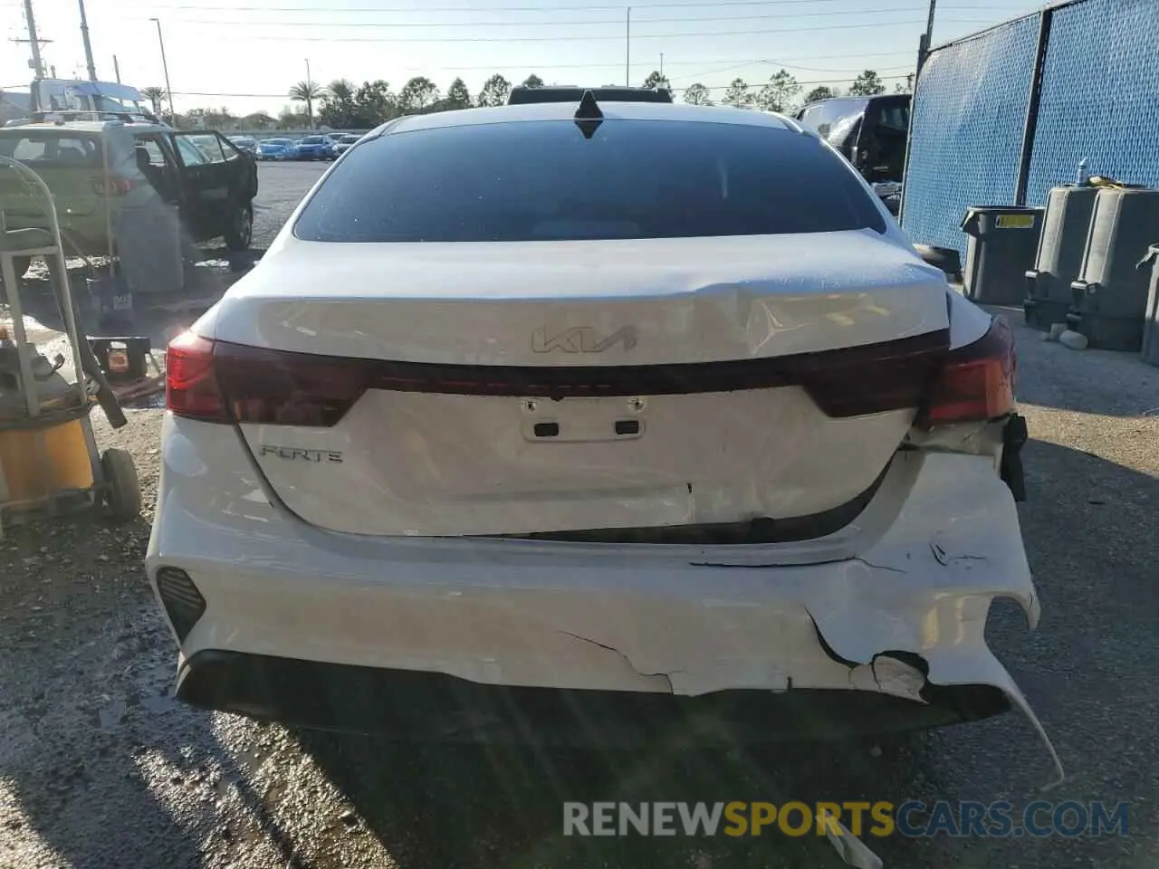 6 Фотография поврежденного автомобиля 3KPF24AD0RE733151 KIA FORTE 2024