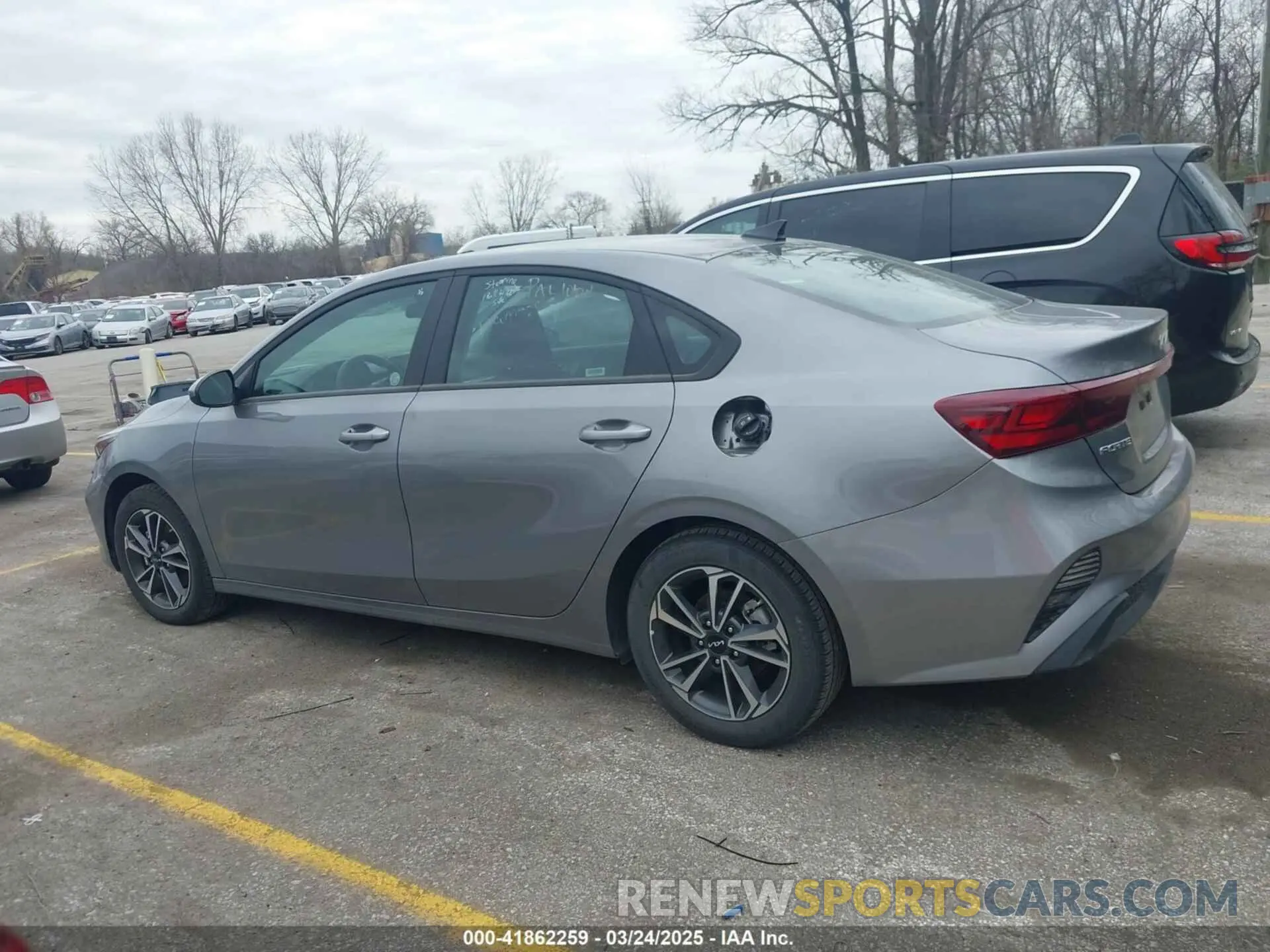 14 Фотография поврежденного автомобиля 3KPF24AD0RE764643 KIA FORTE 2024