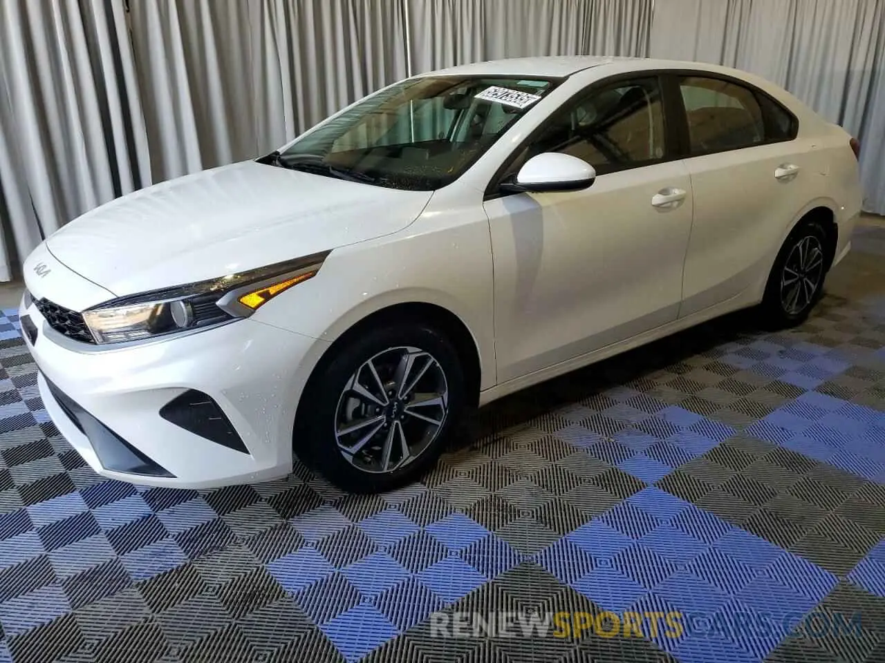 1 Photograph of a damaged car 3KPF24AD0RE783287 KIA FORTE 2024