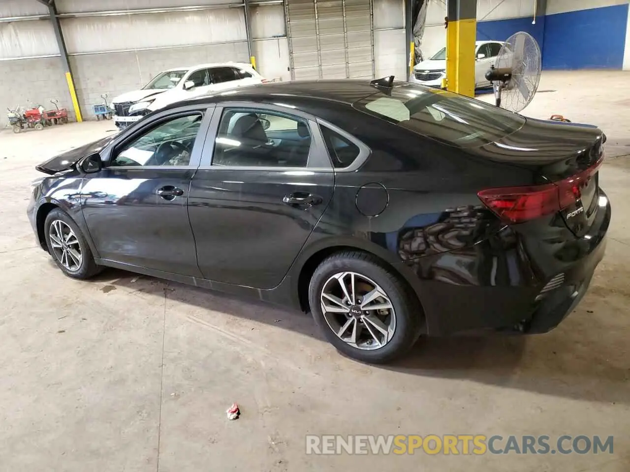 2 Фотография поврежденного автомобиля 3KPF24AD0RE806745 KIA FORTE 2024